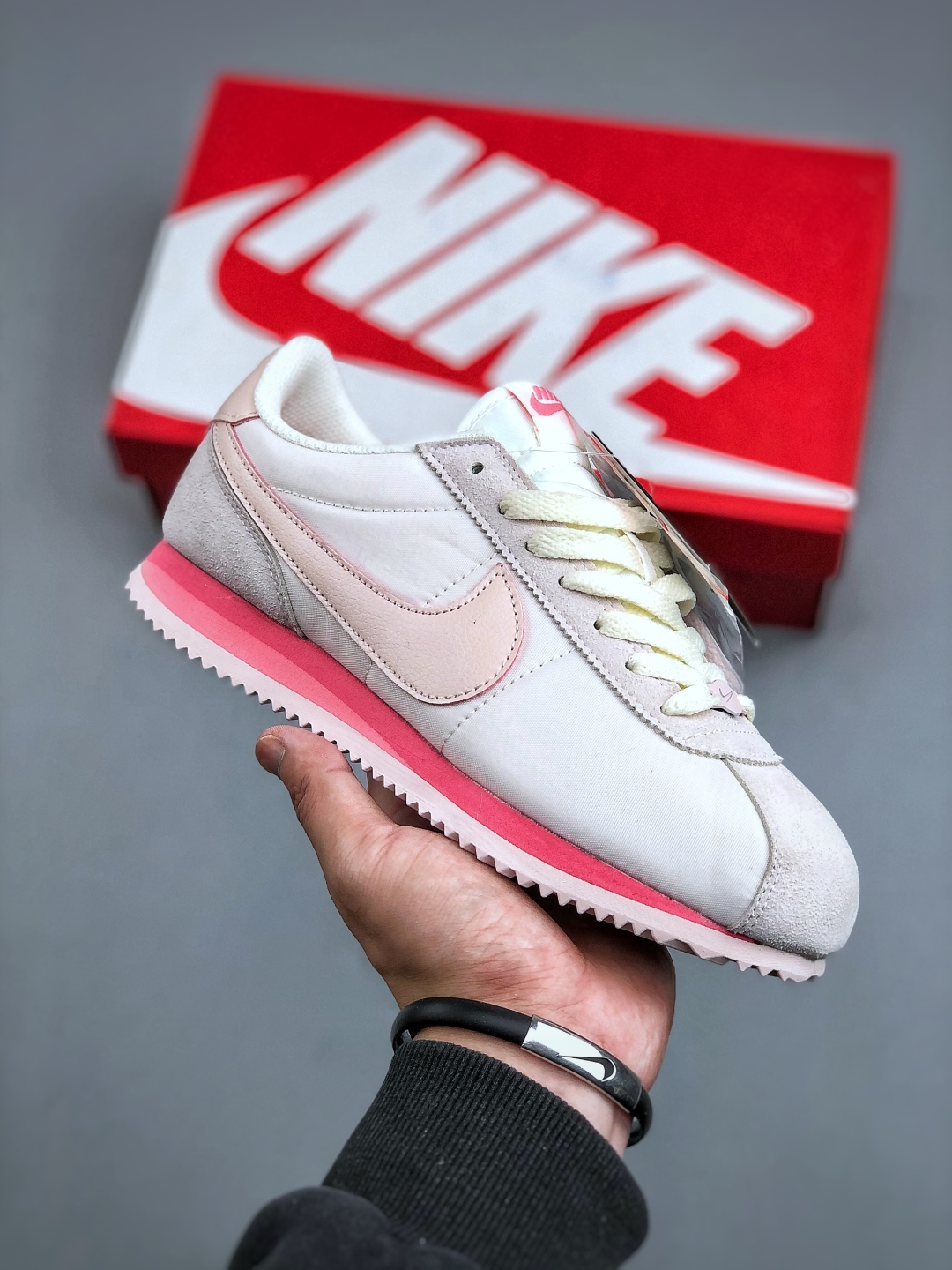 Nike Sneakers-319