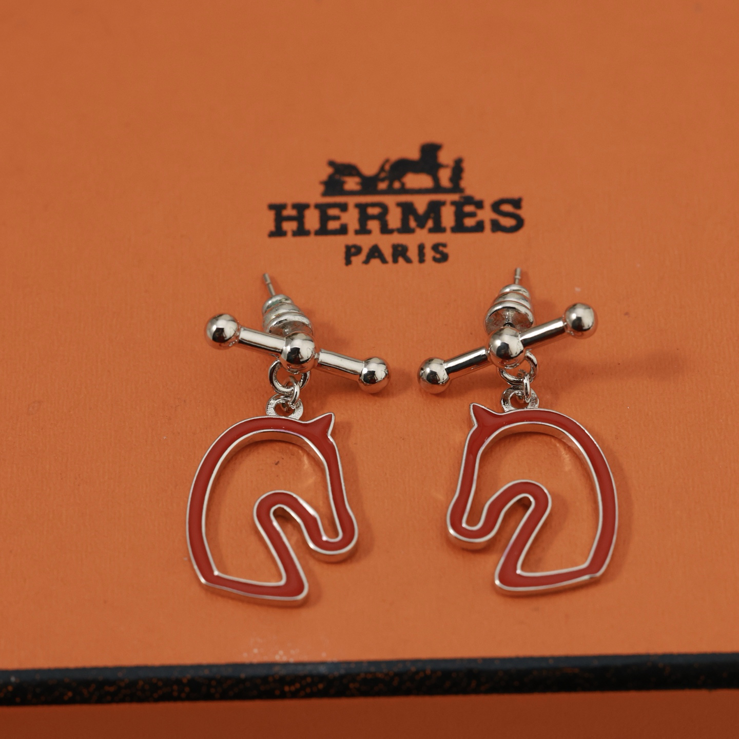 Hermes earrings-2