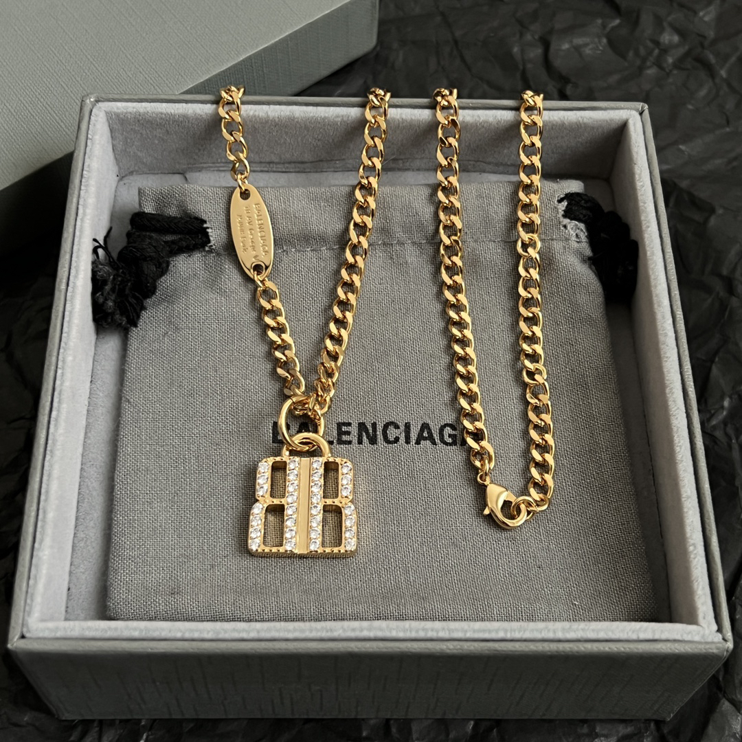 Balenciaga necklace-10