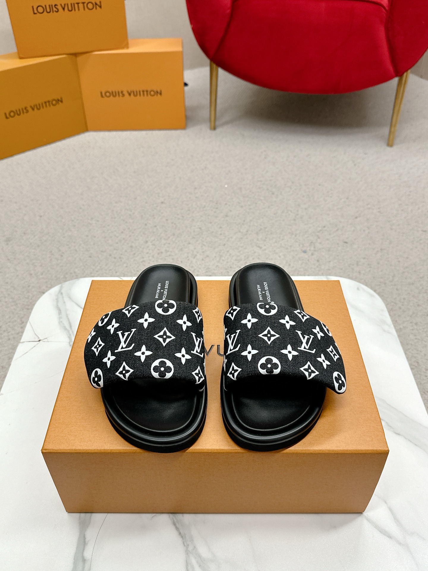 LV Summer footwear