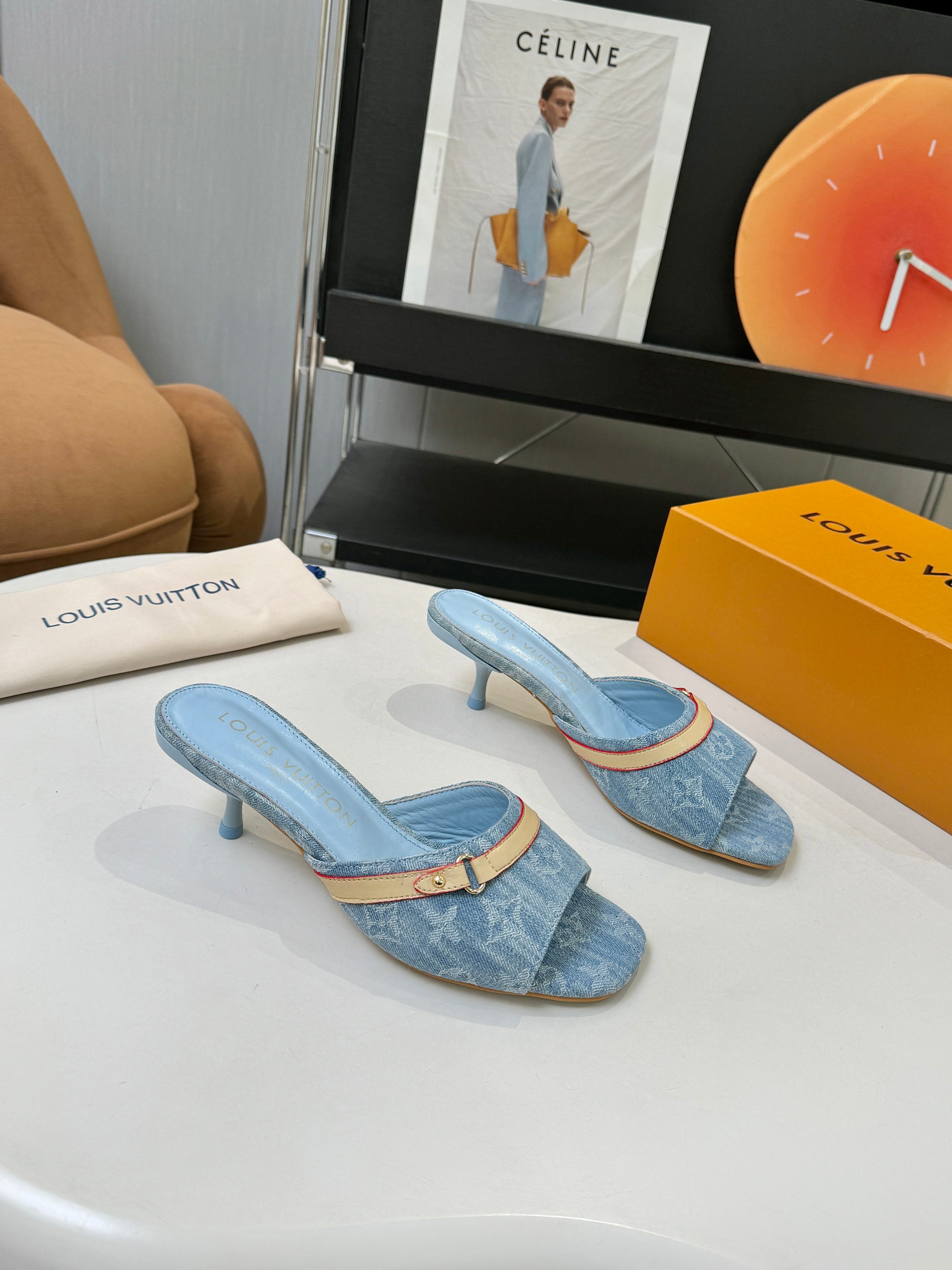 LV Summer footwear