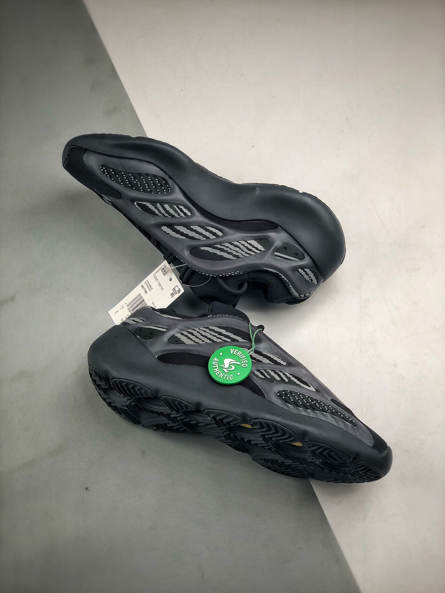 Adidas Sneakers-101