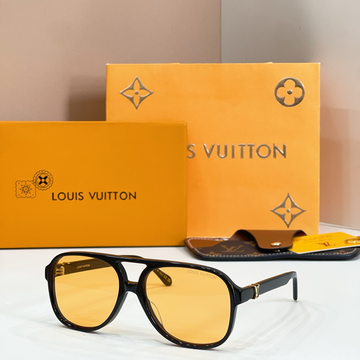 LV glasses-43