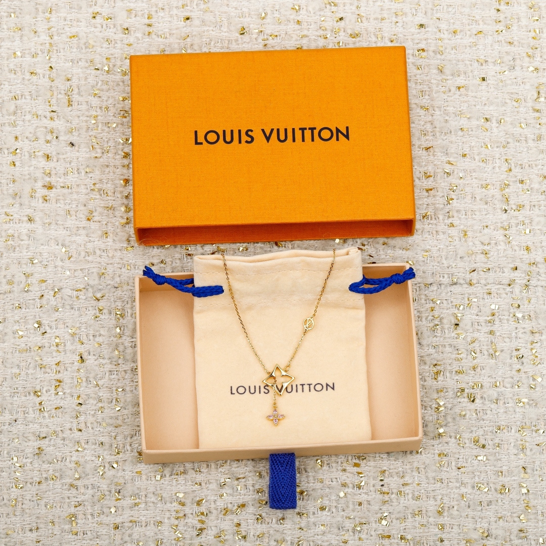 LV necklace-32