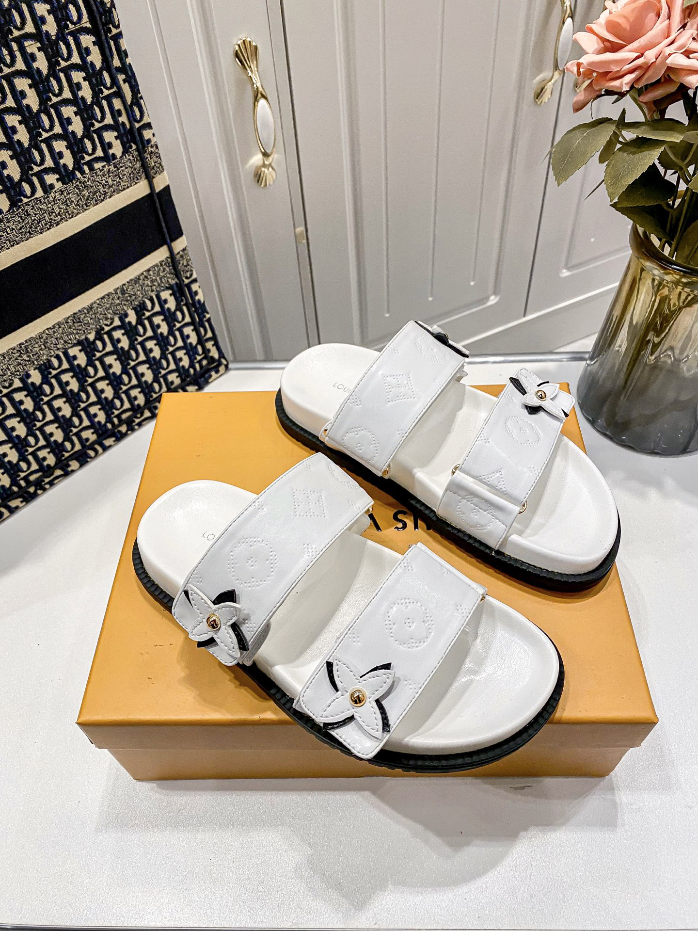LV Summer footwear