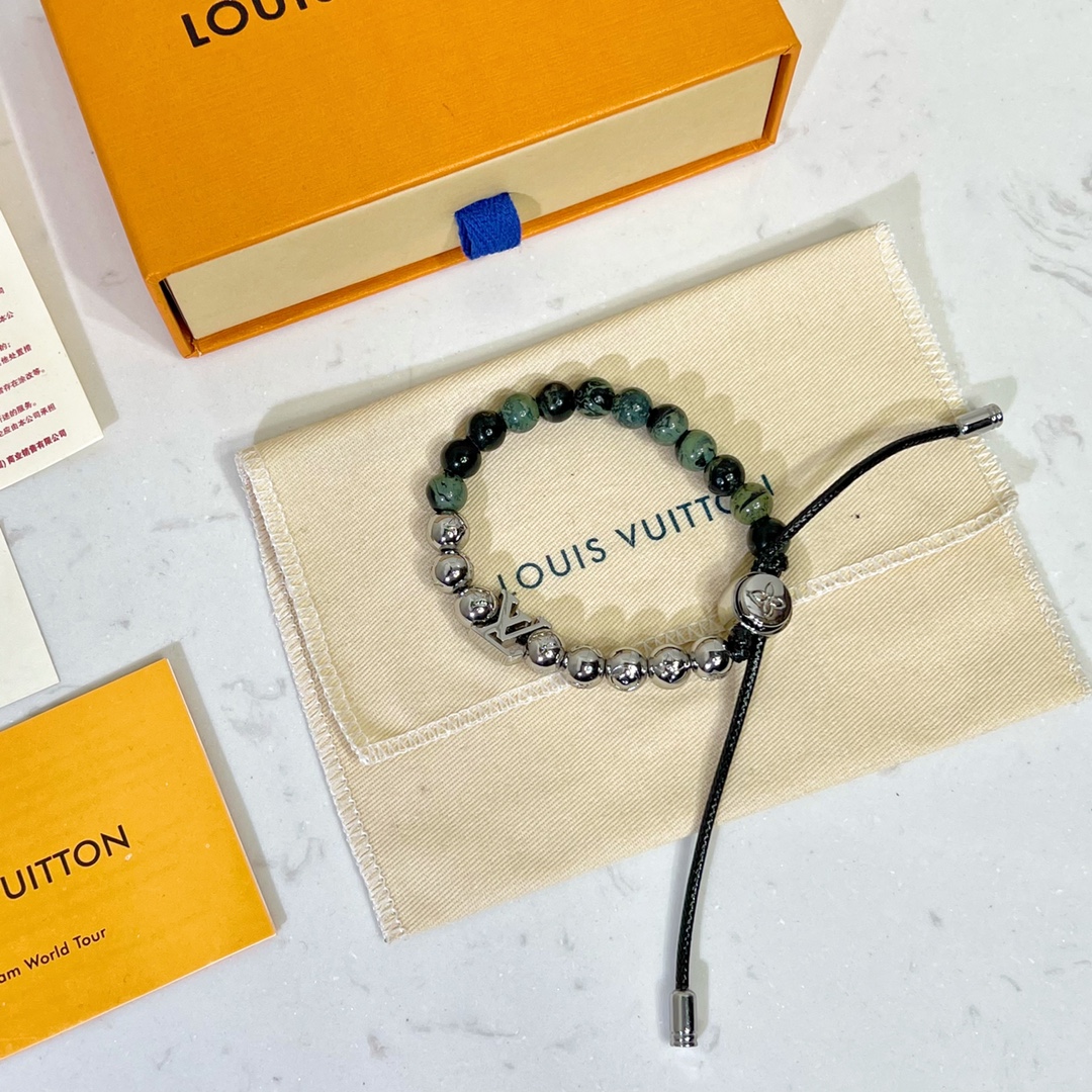 LV Bracelet-82