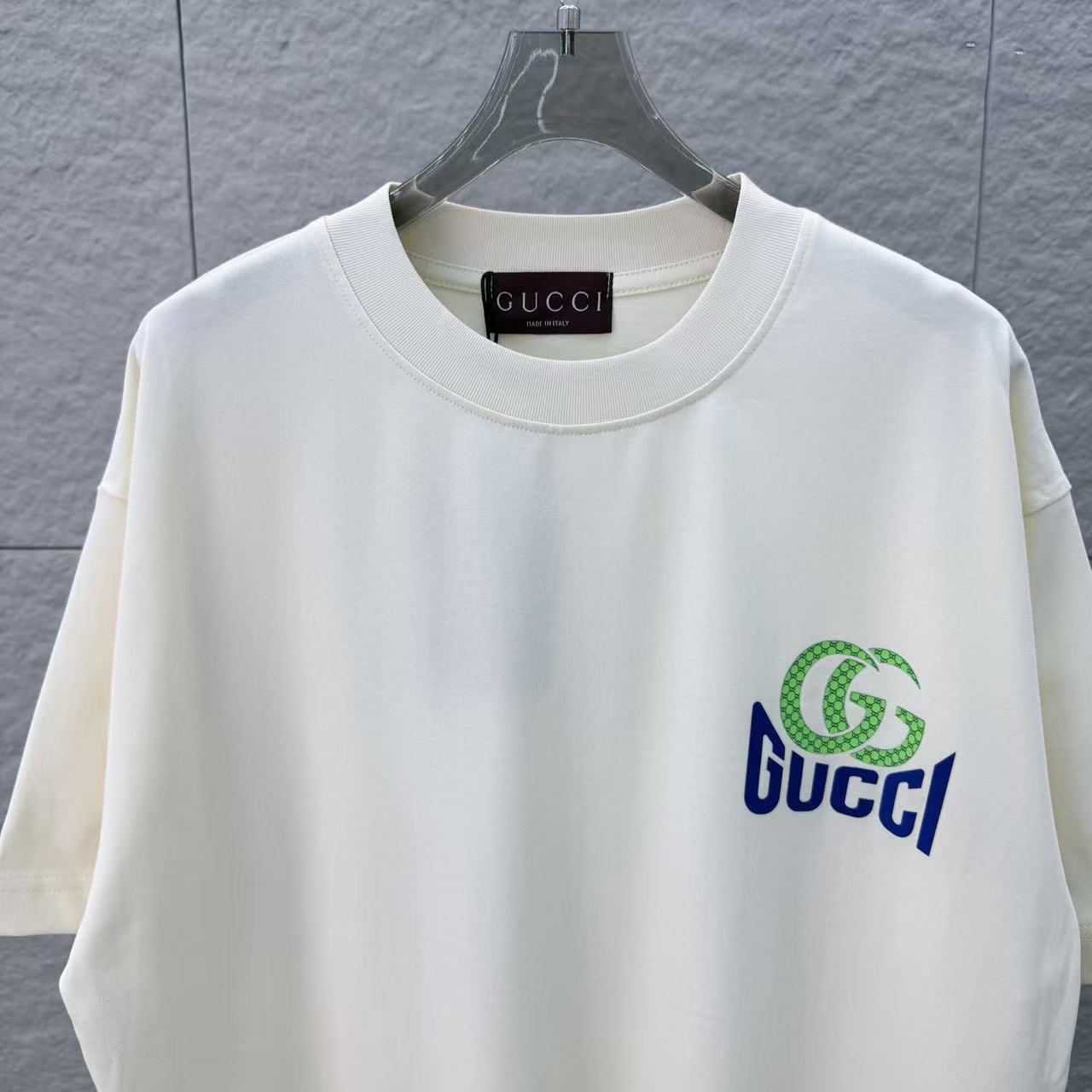 Gucci clothing-161