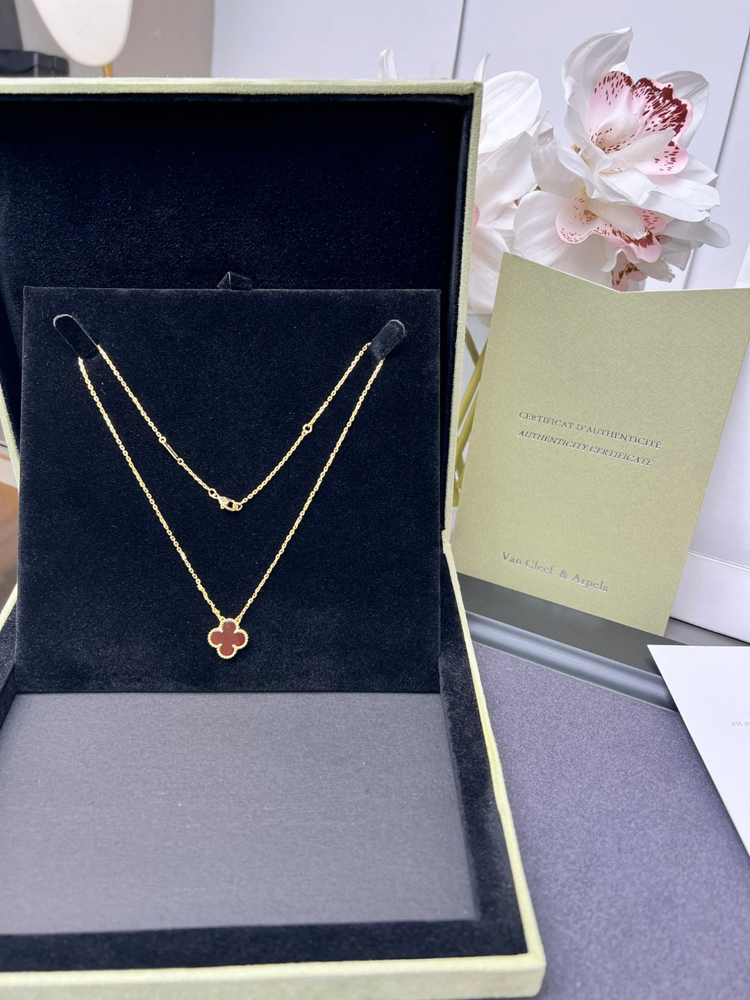 Van Cleef & Arpels necklace-73