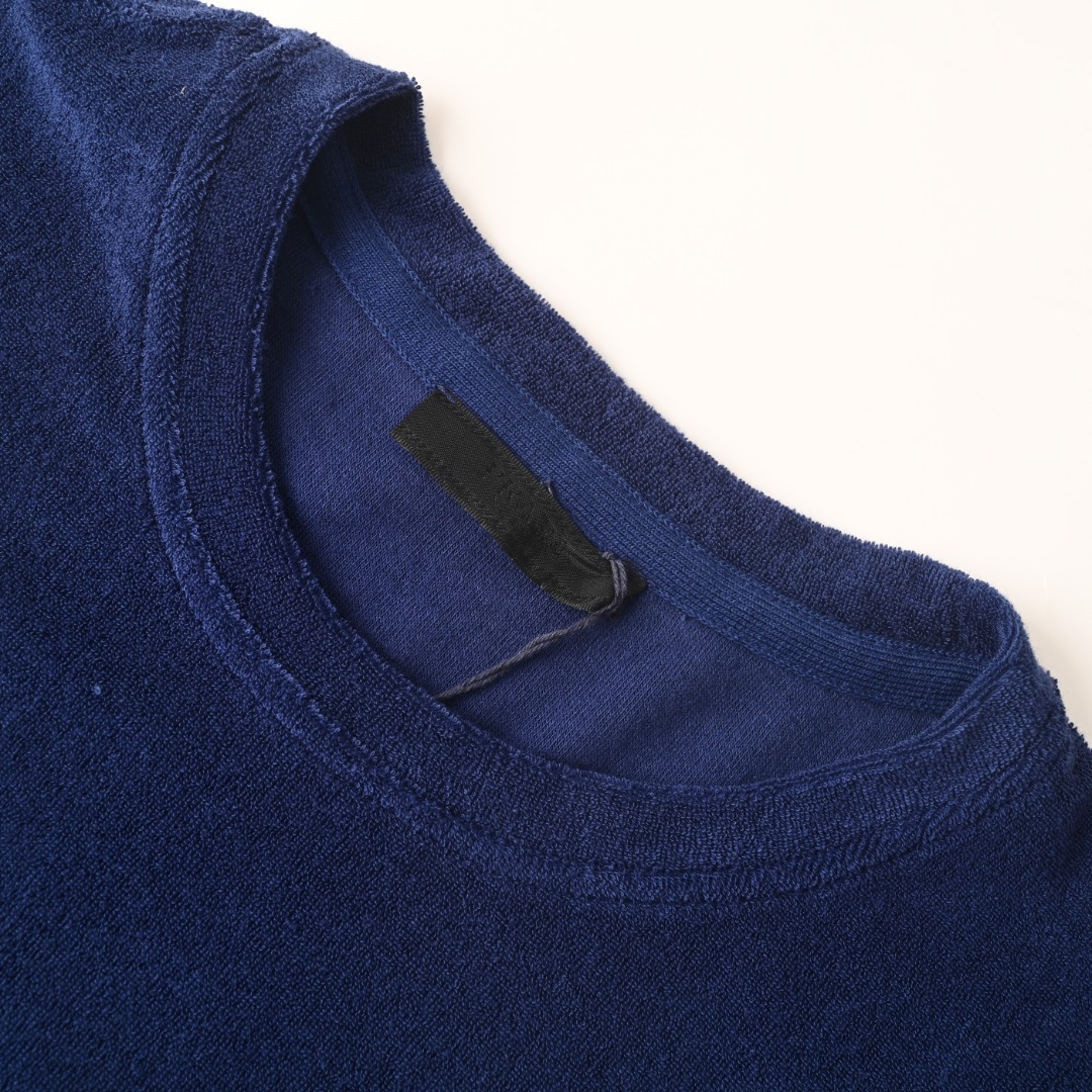 Prada Clothing-158