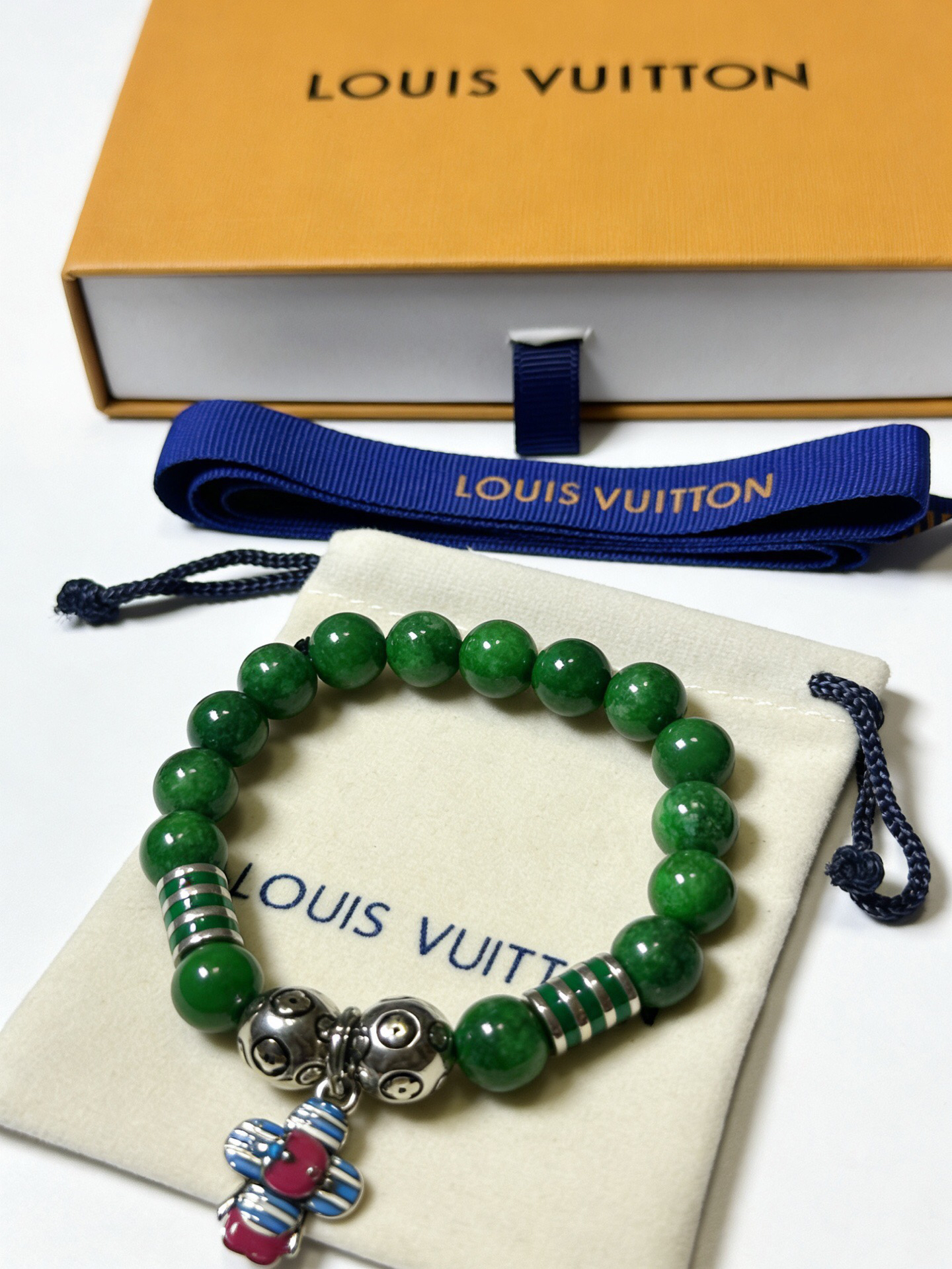 LV Bracelet-31