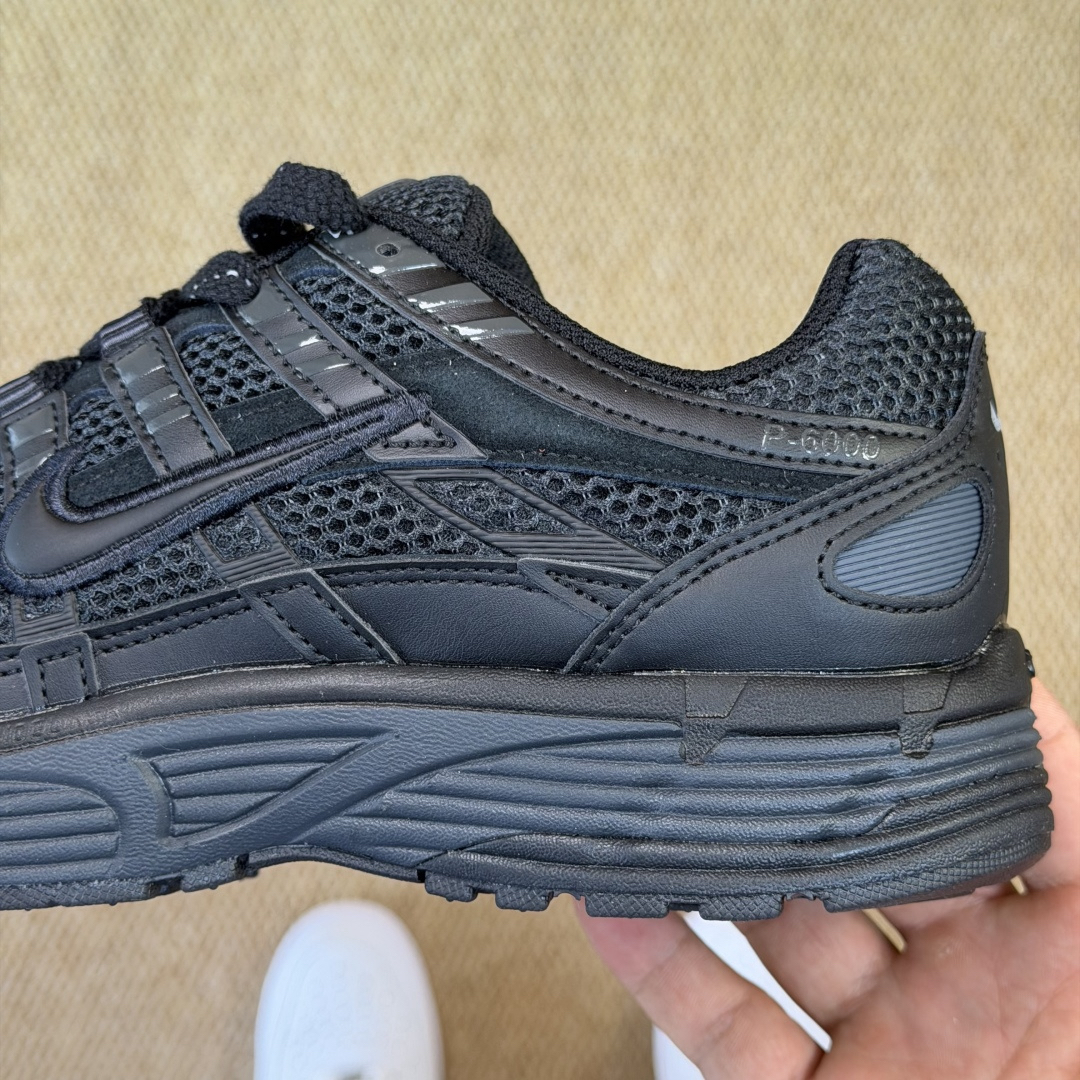 Nike Sneakers-262