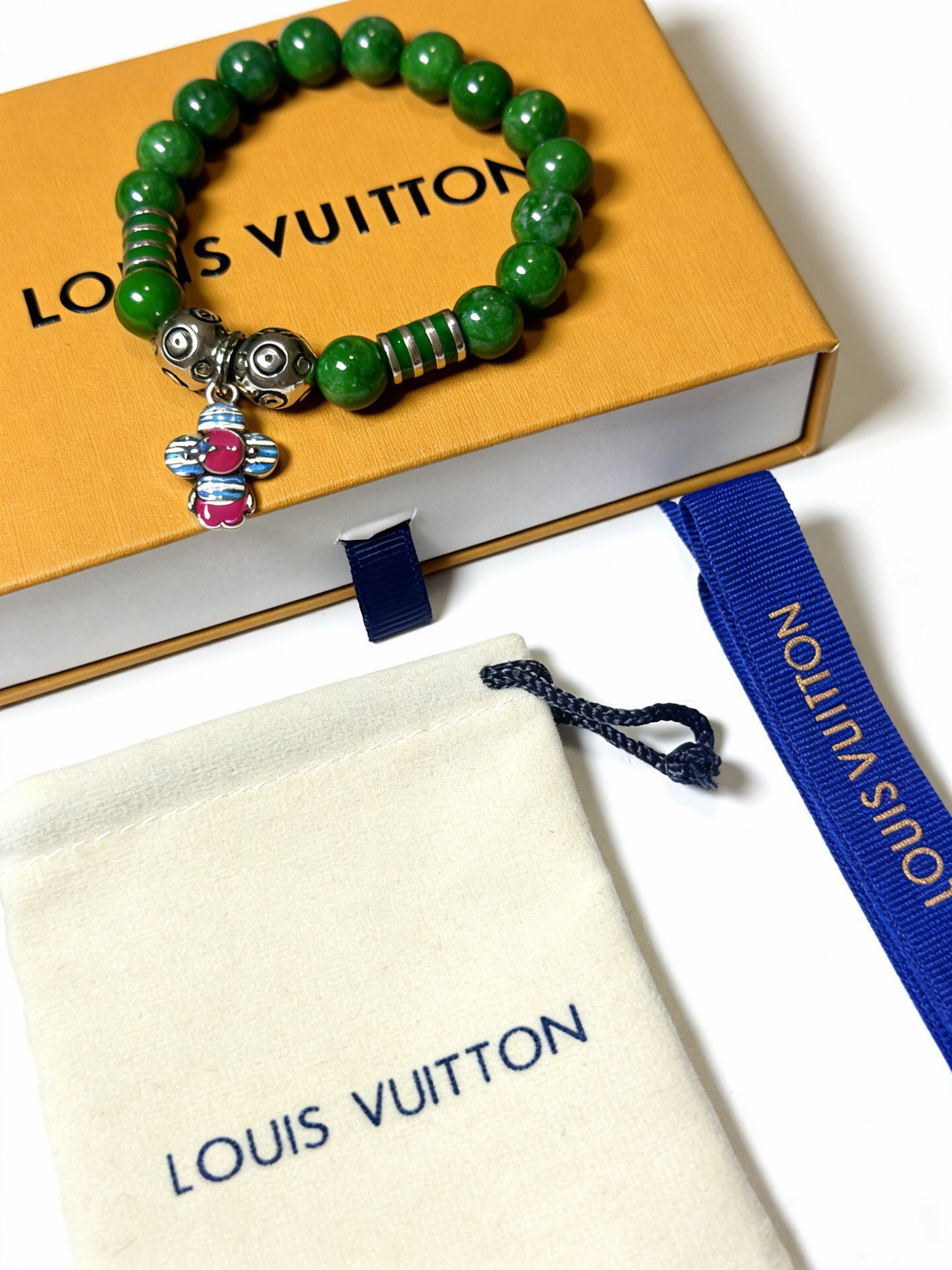 LV Bracelet-31
