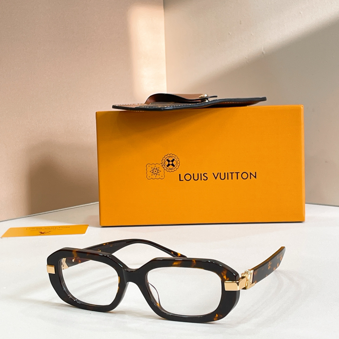 LV glasses-65