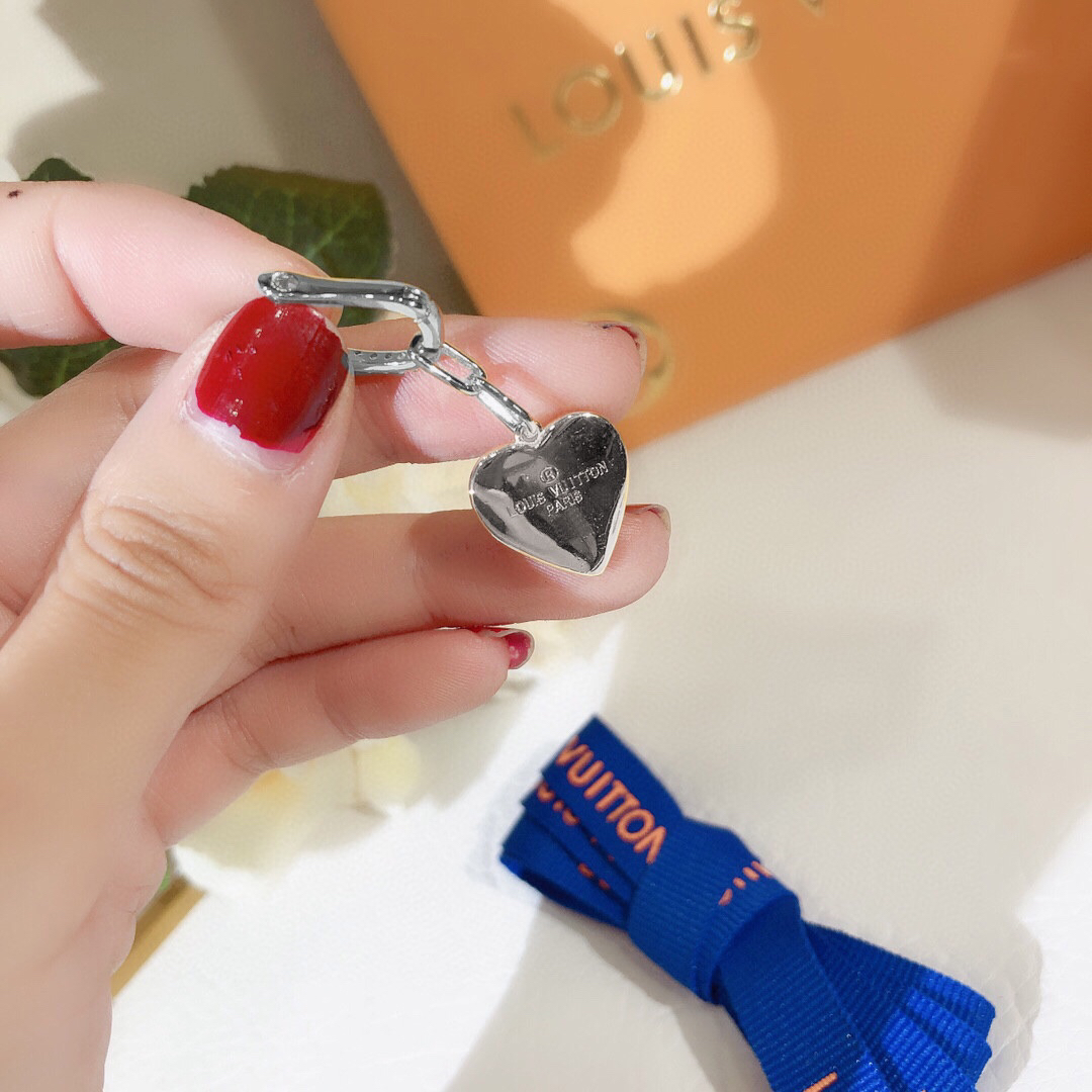 LV earrings-26
