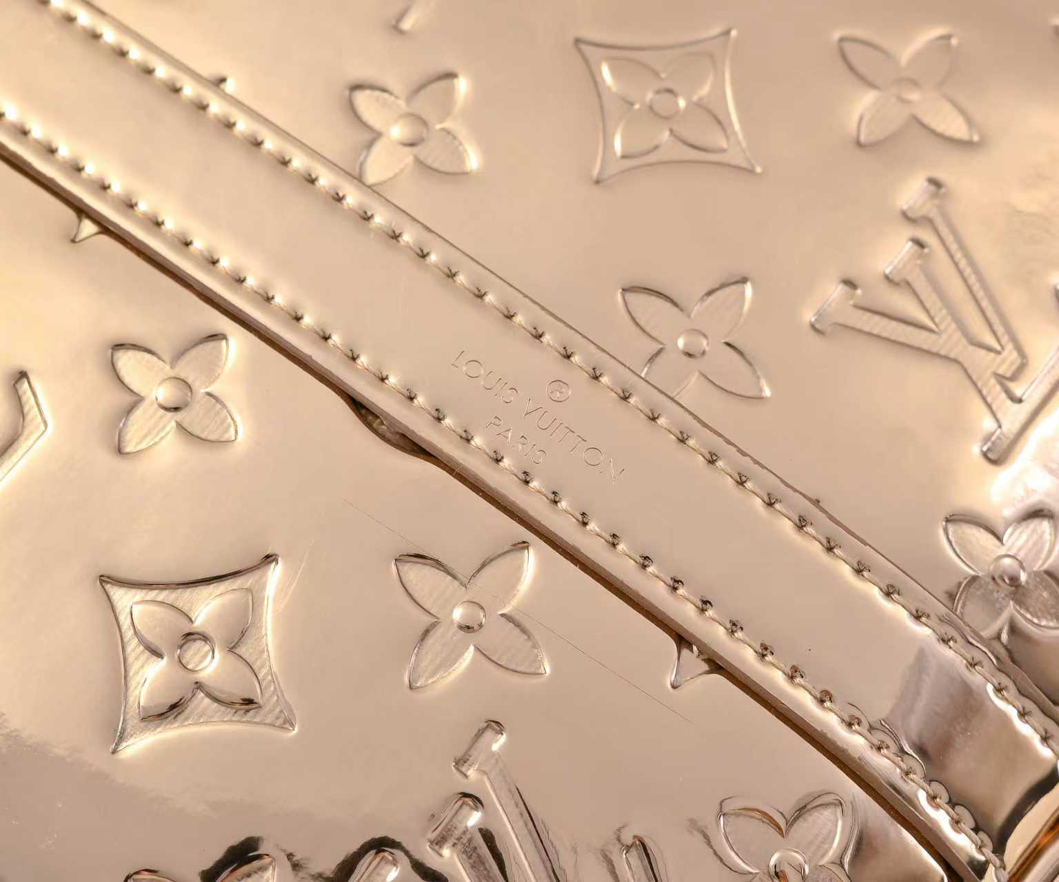 Louis Vuitton Hot New Product-139