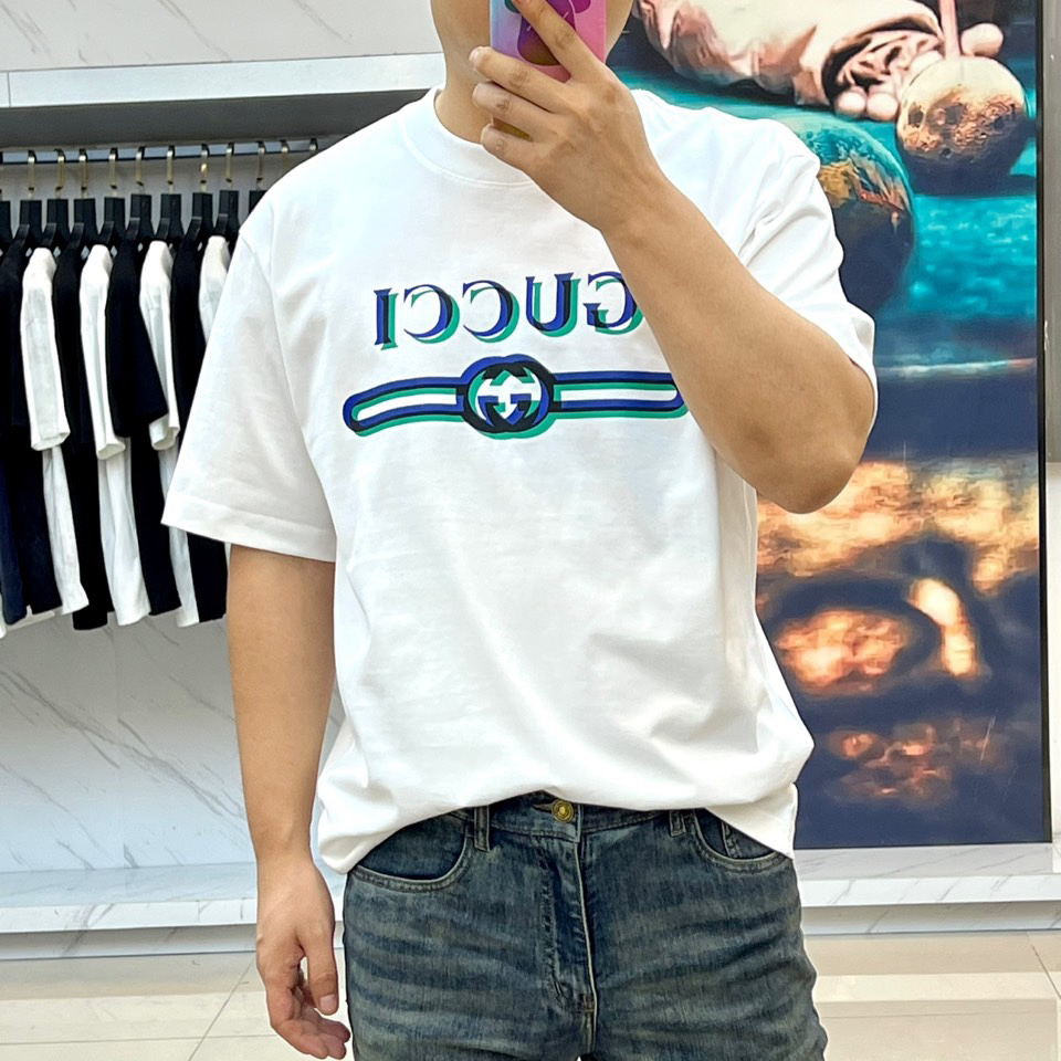 Gucci clothing-277