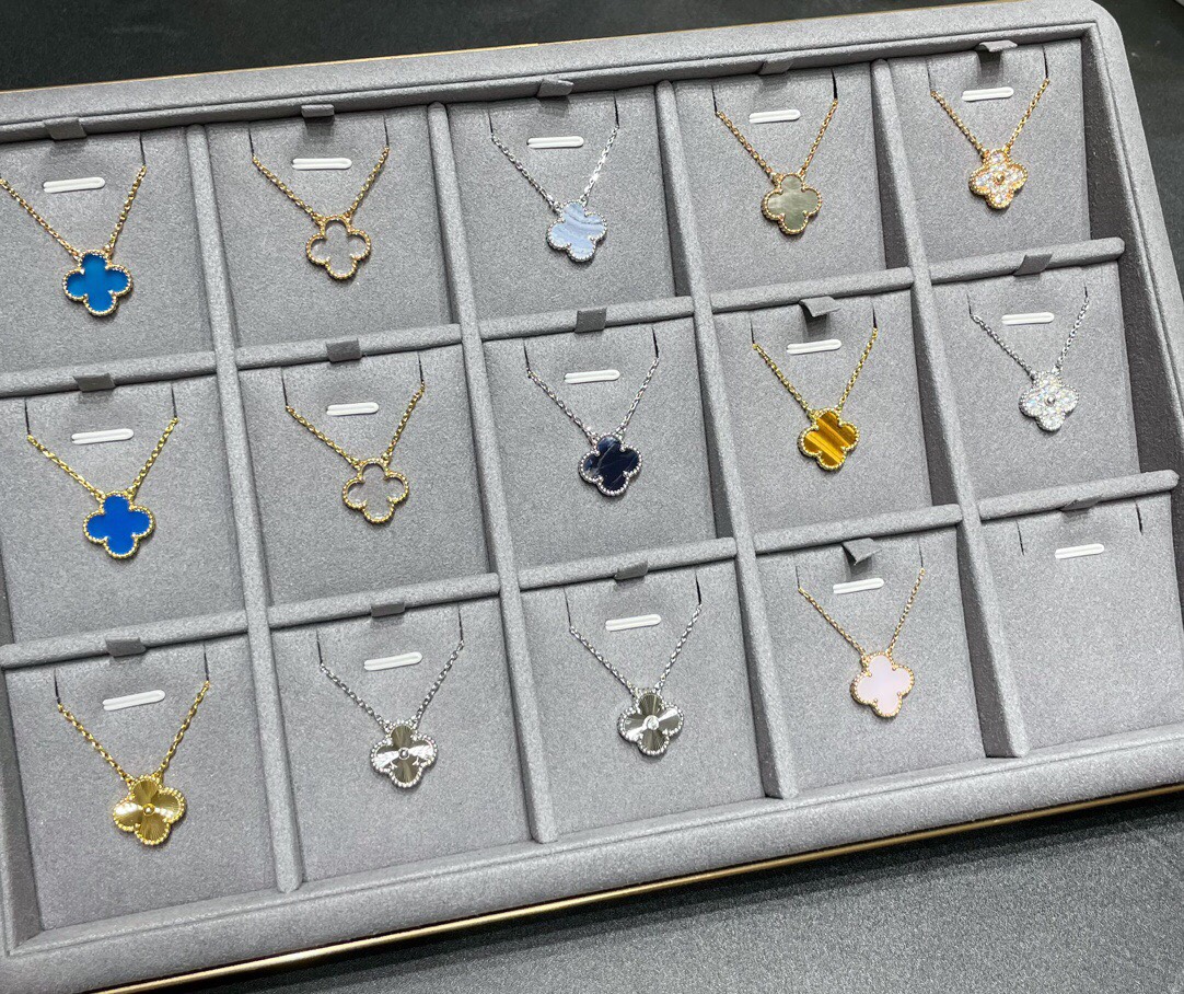 Van Cleef & Arpels necklace-144