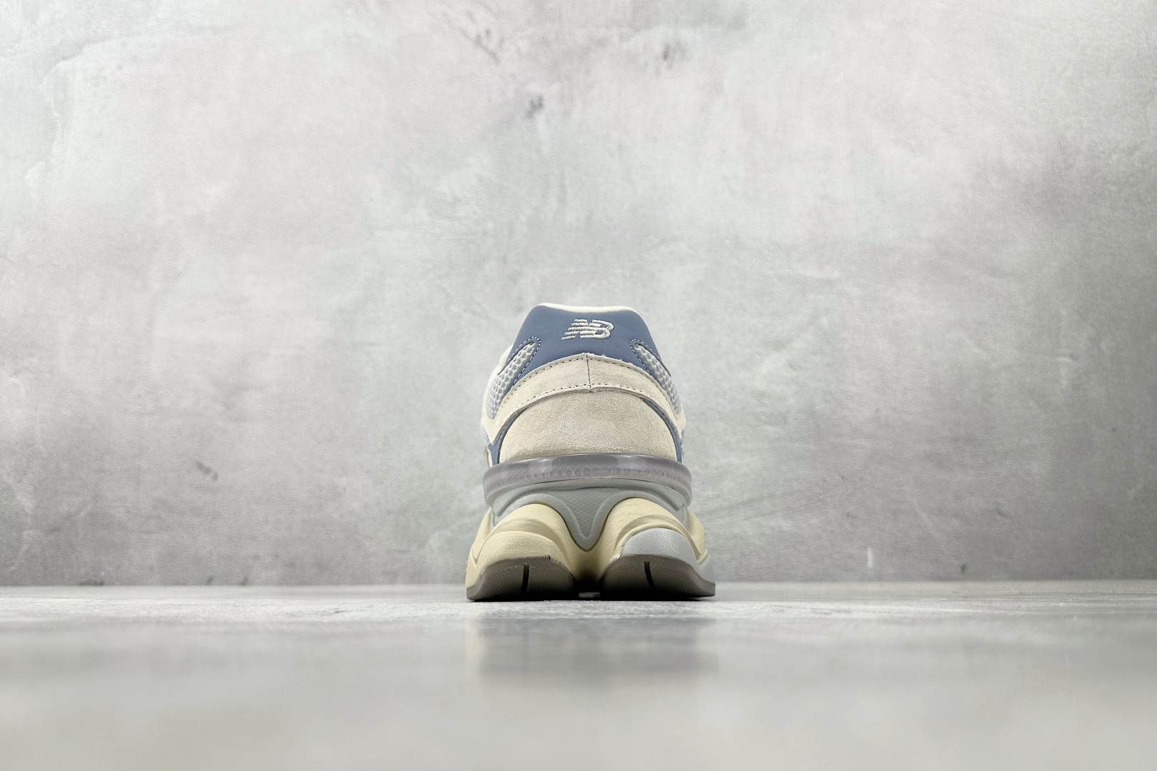 New Balance Sneakers-231