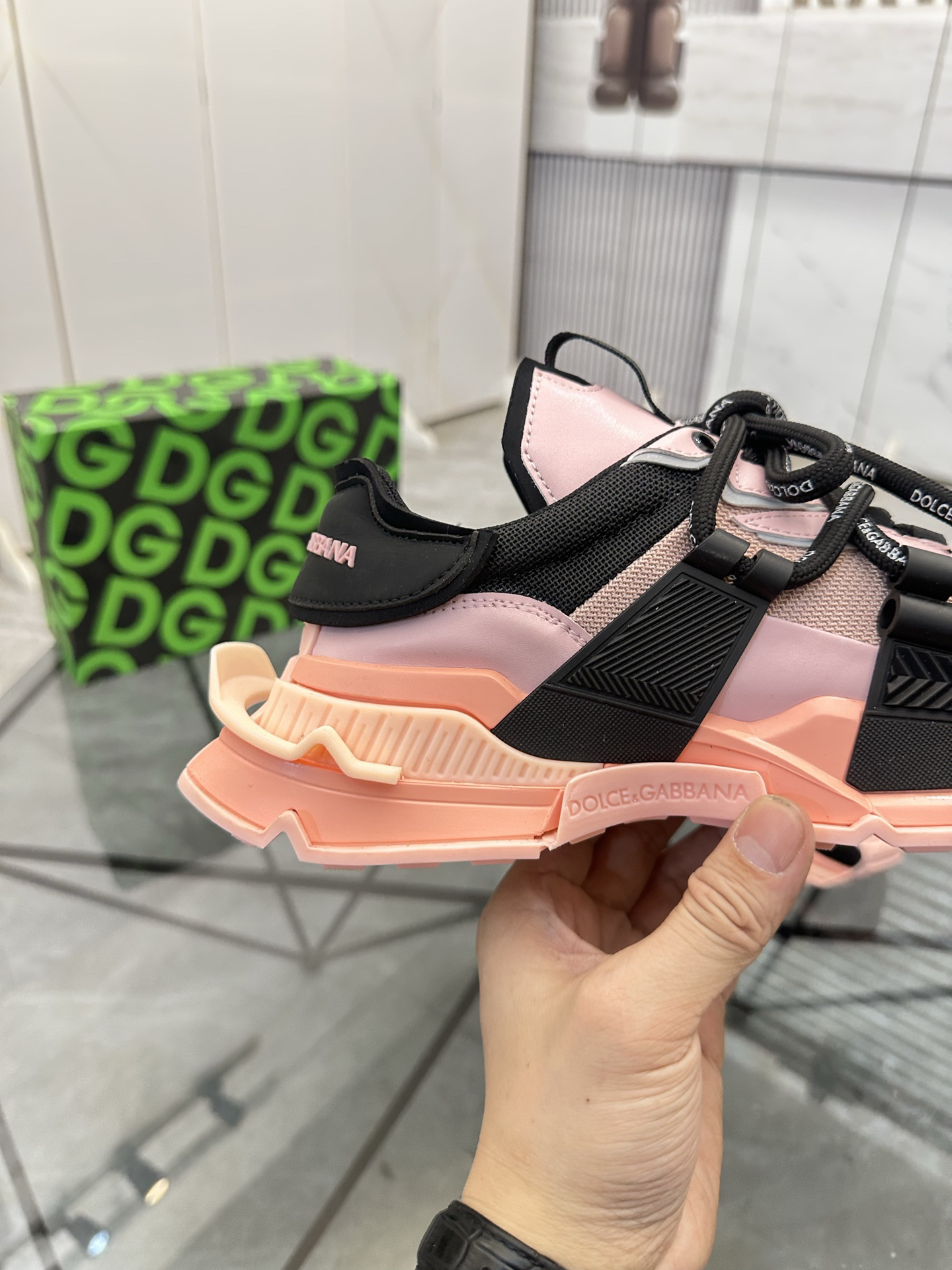 D&G Sneakers-181