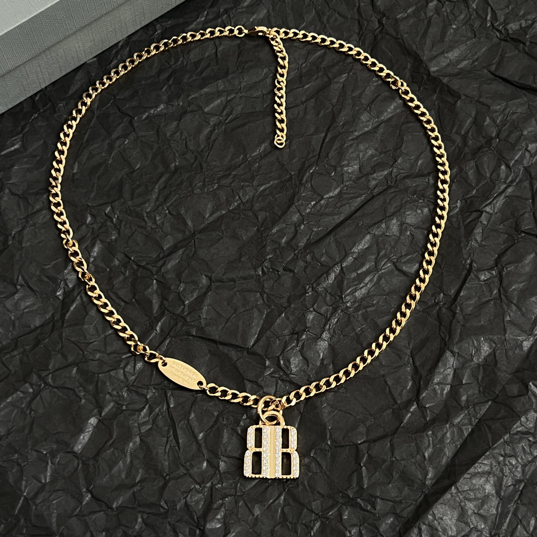 Balenciaga necklace-10
