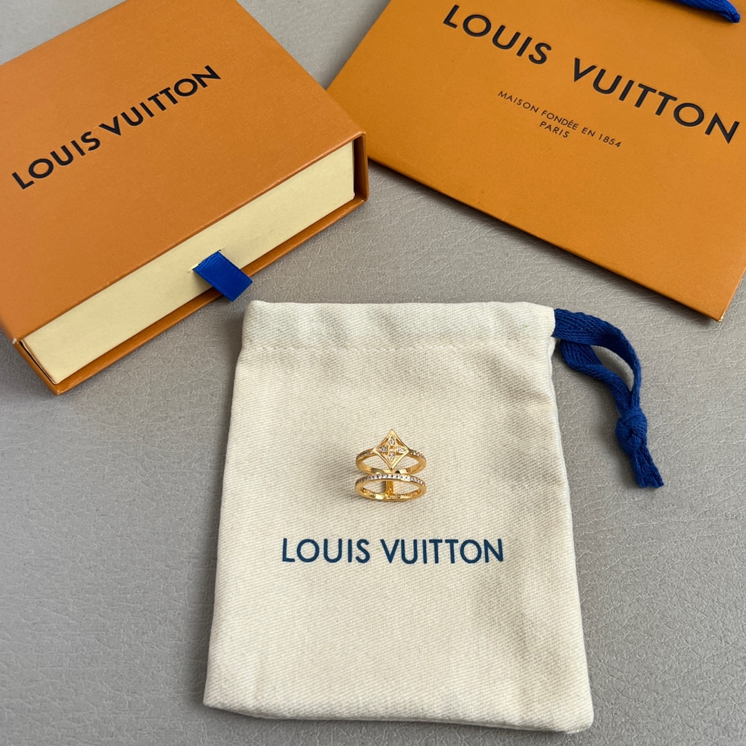 LV ring-31