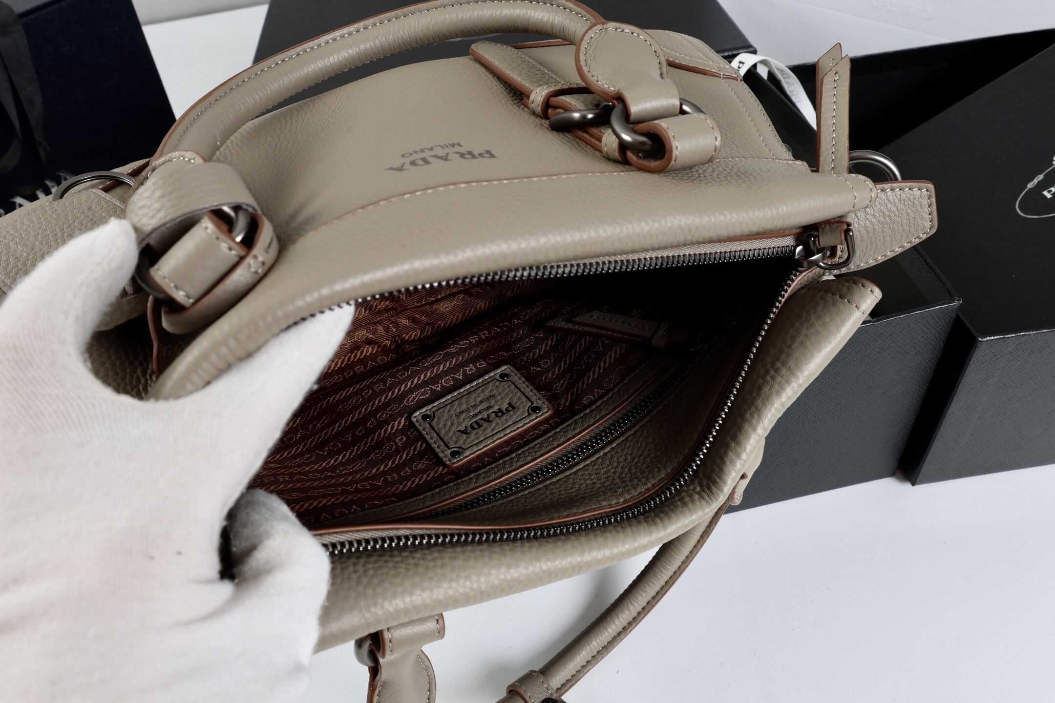 Prada Hot New Product-118