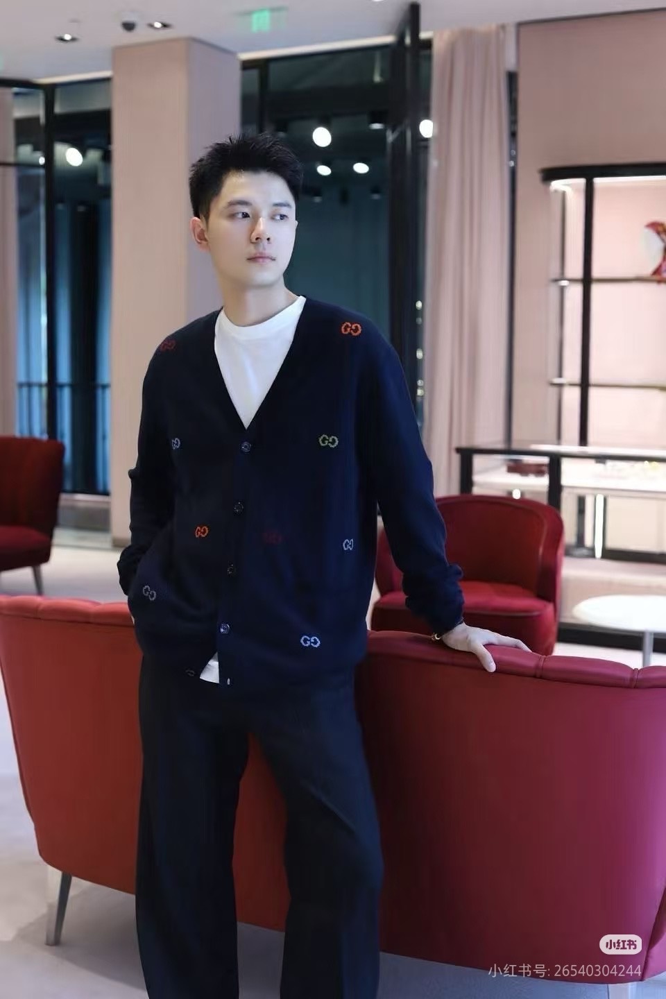 Gucci Clothing-4
