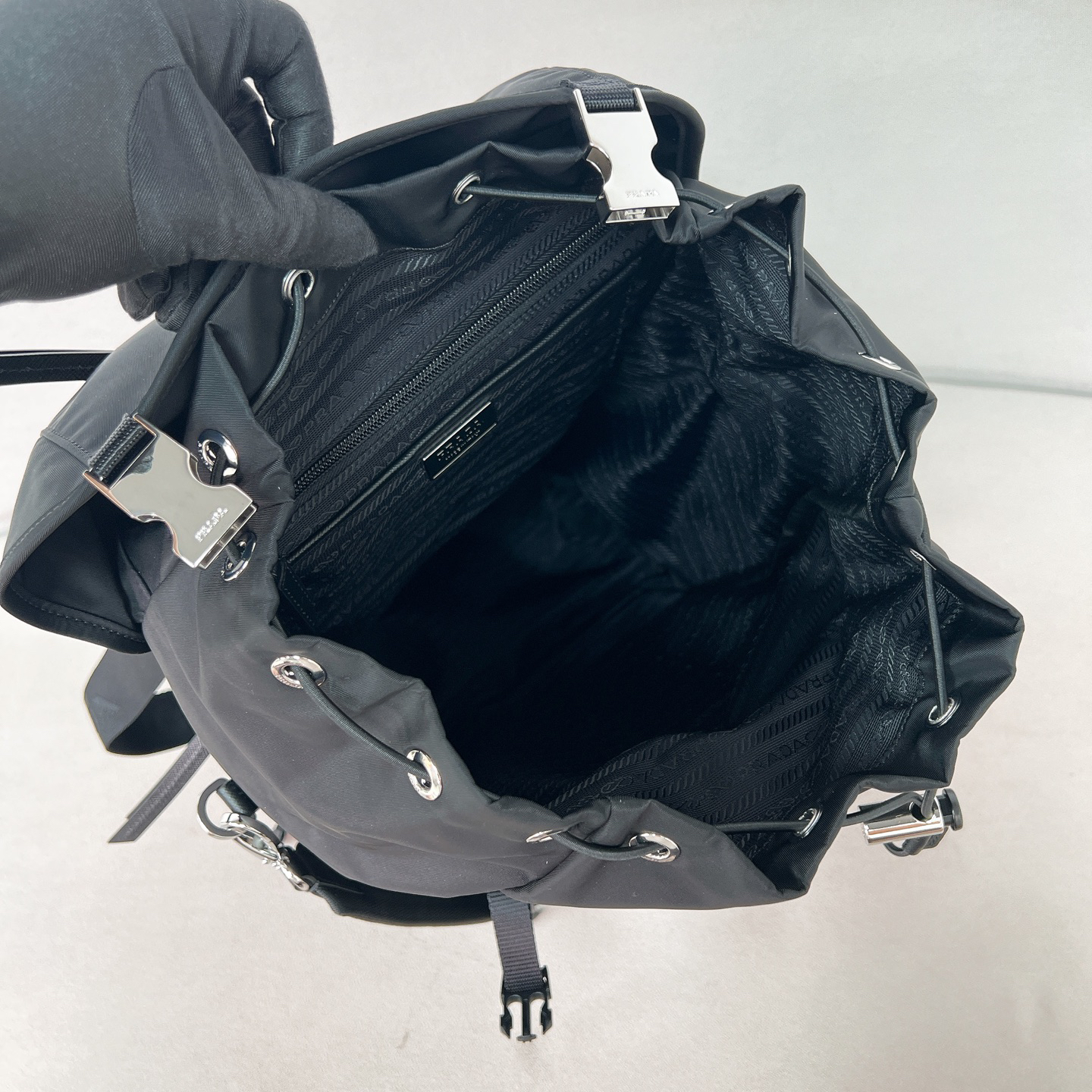 Prada Hot New Product-6