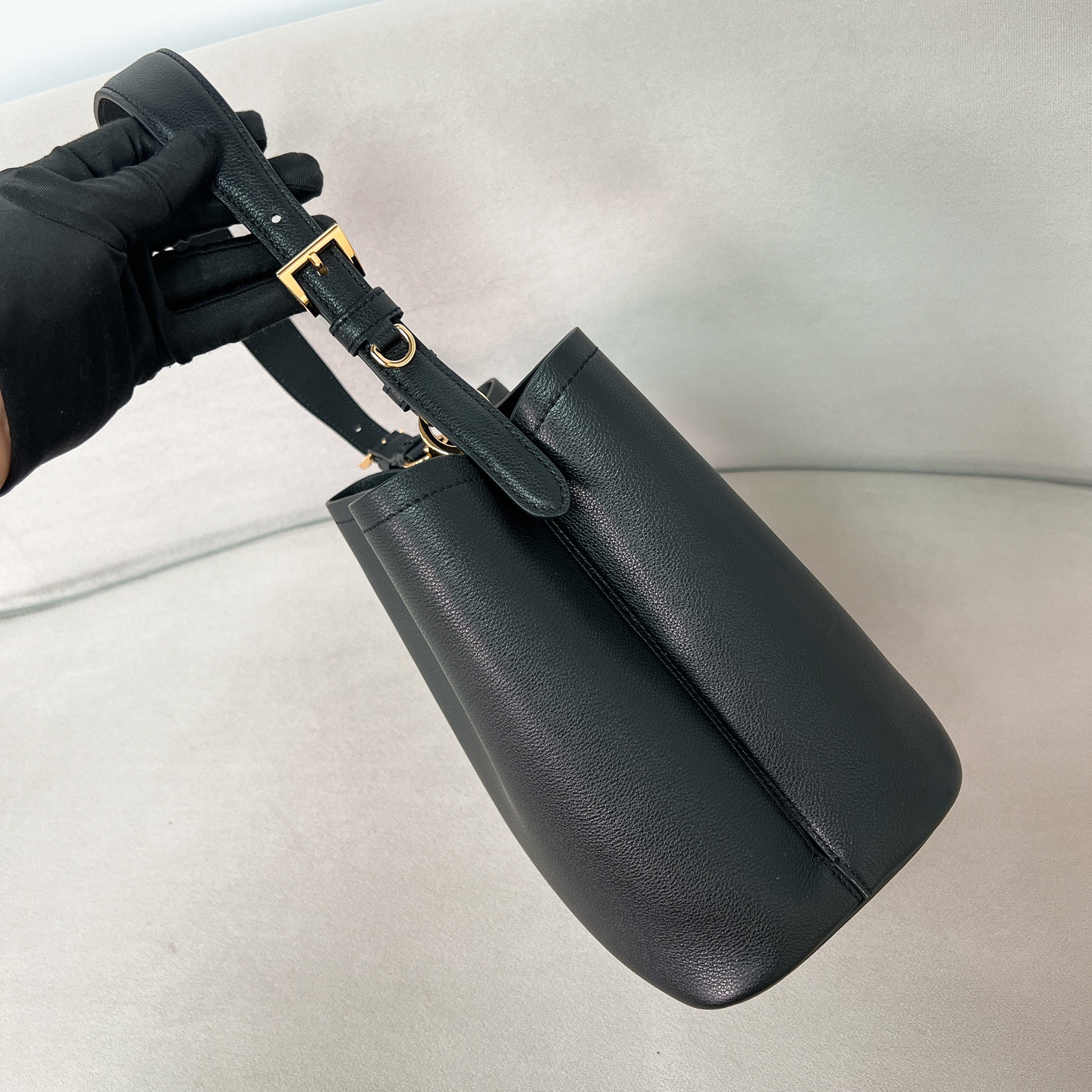 Prada Hot New Product-9