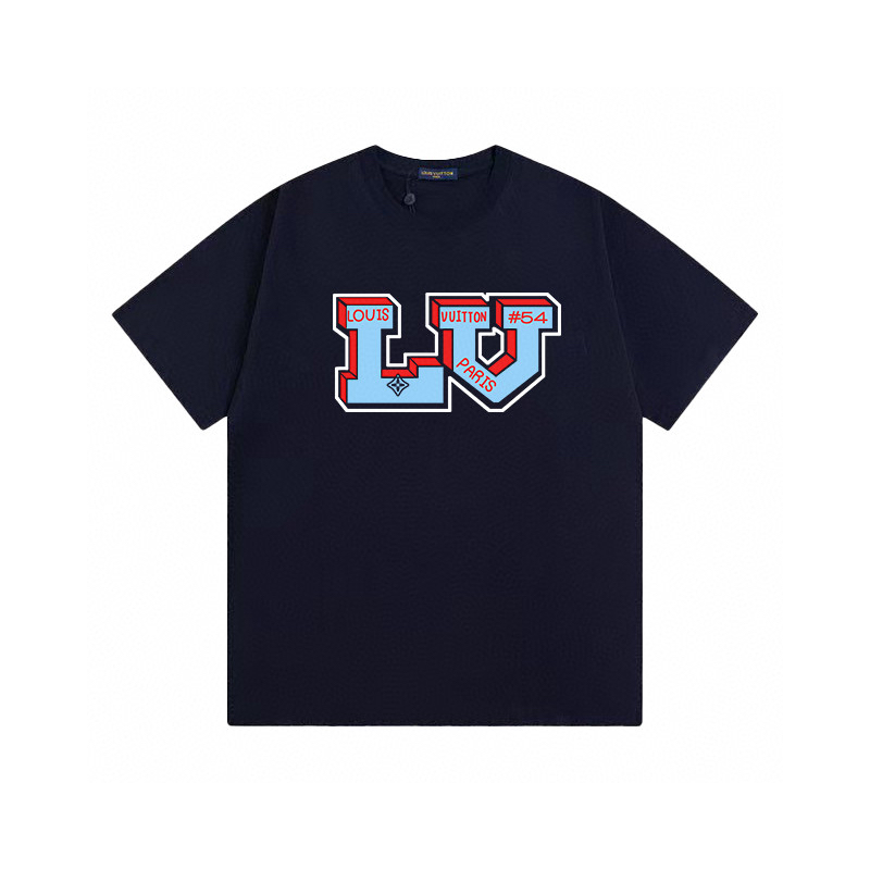 LV clothing-44