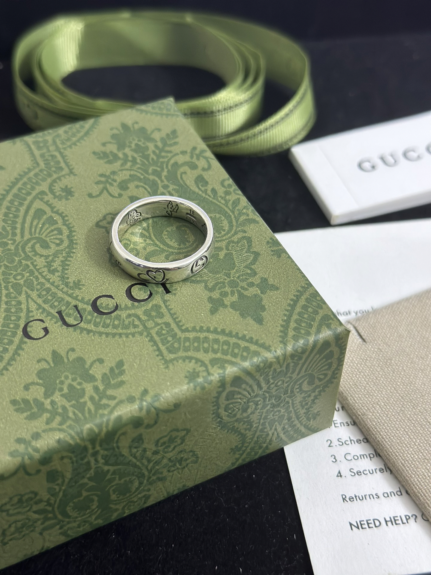 Gucci ring-40