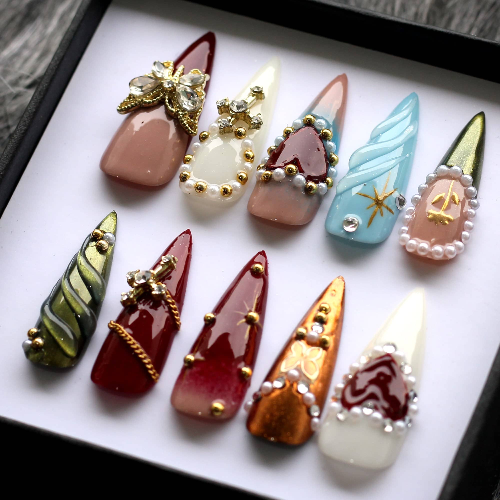 Divine Elegance Press On NailsDivine Elegance Press On Nails - SAYEGIRLS
