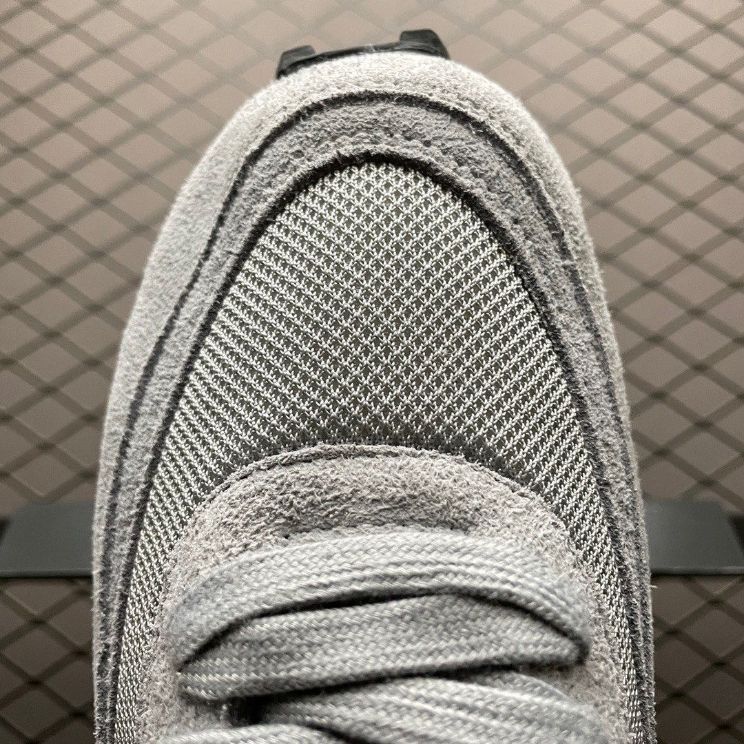 Nike Sneakers-213