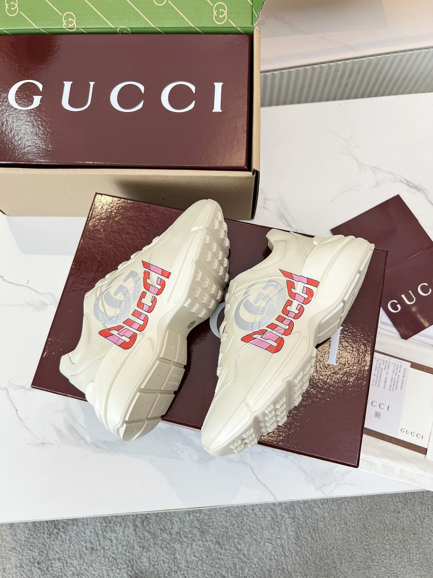 Gucci Sneakers-119