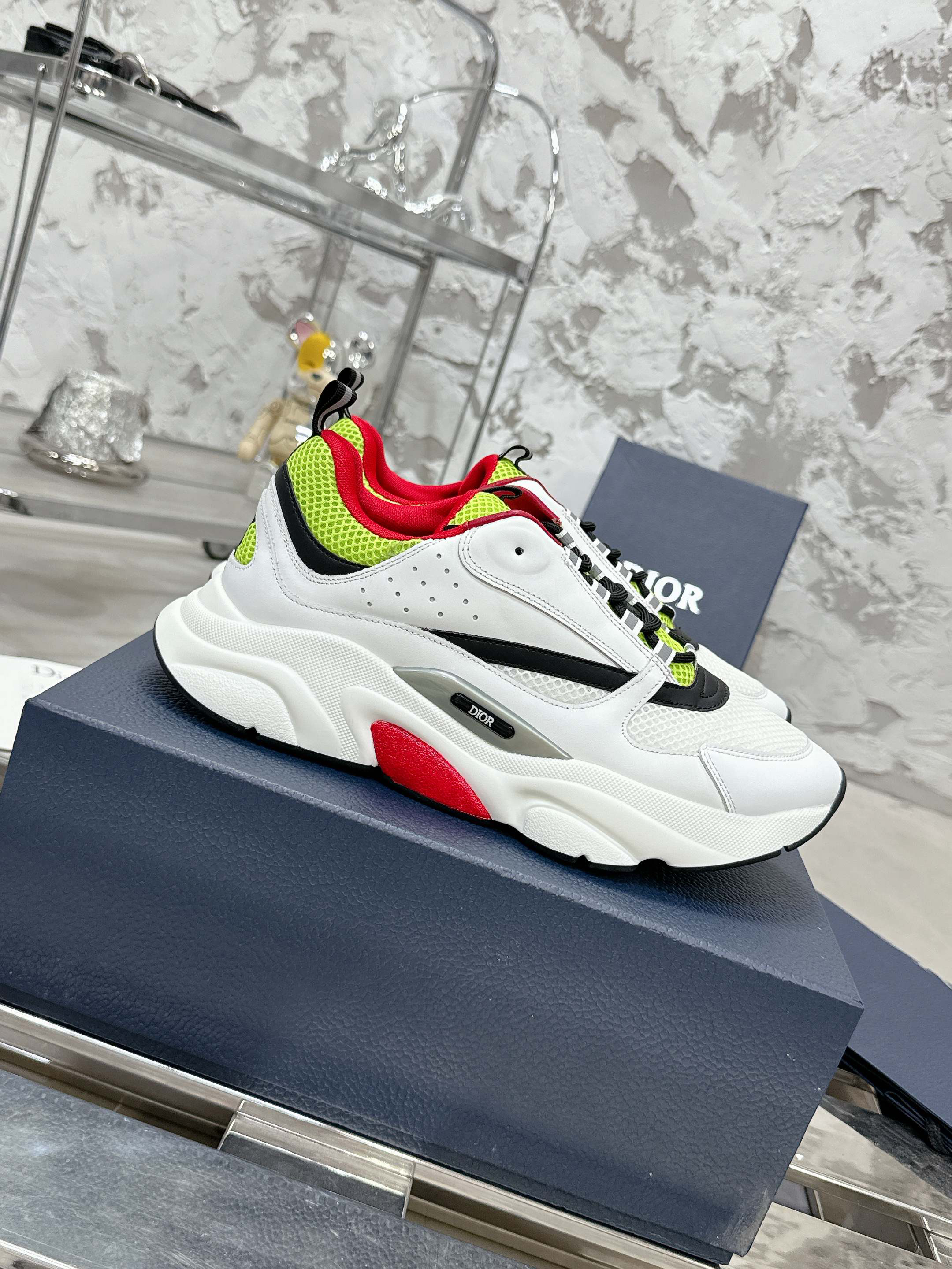 Dior Sneakers-147