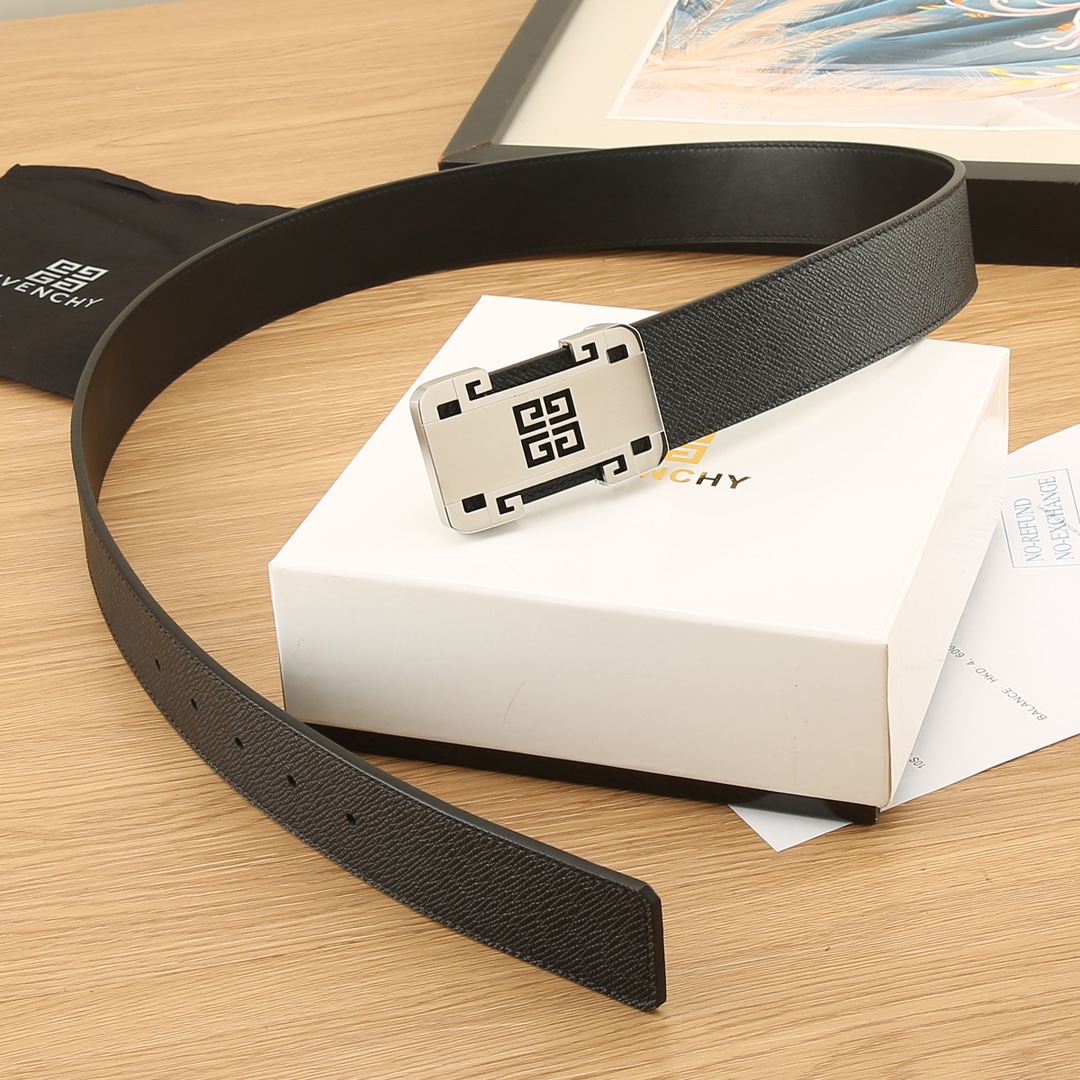 Givenchy belt-50