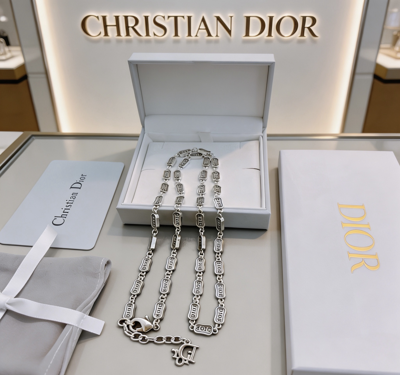Dior necklace-52