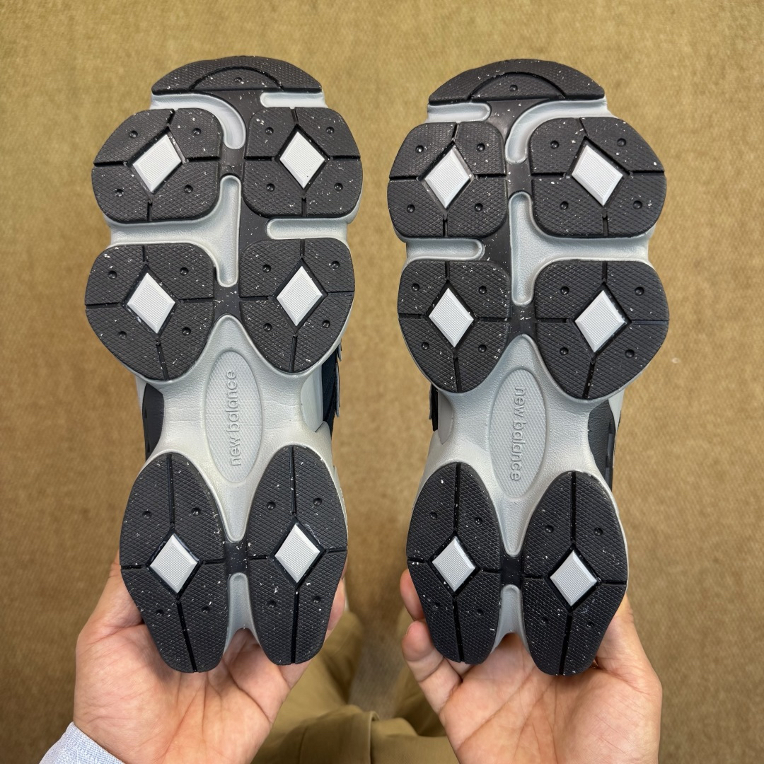 New Balance Sneakers-270