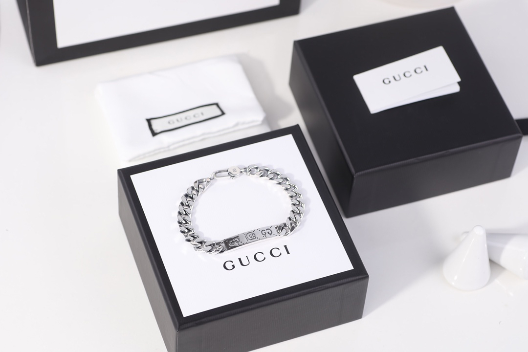 Gucci Bracelet-11