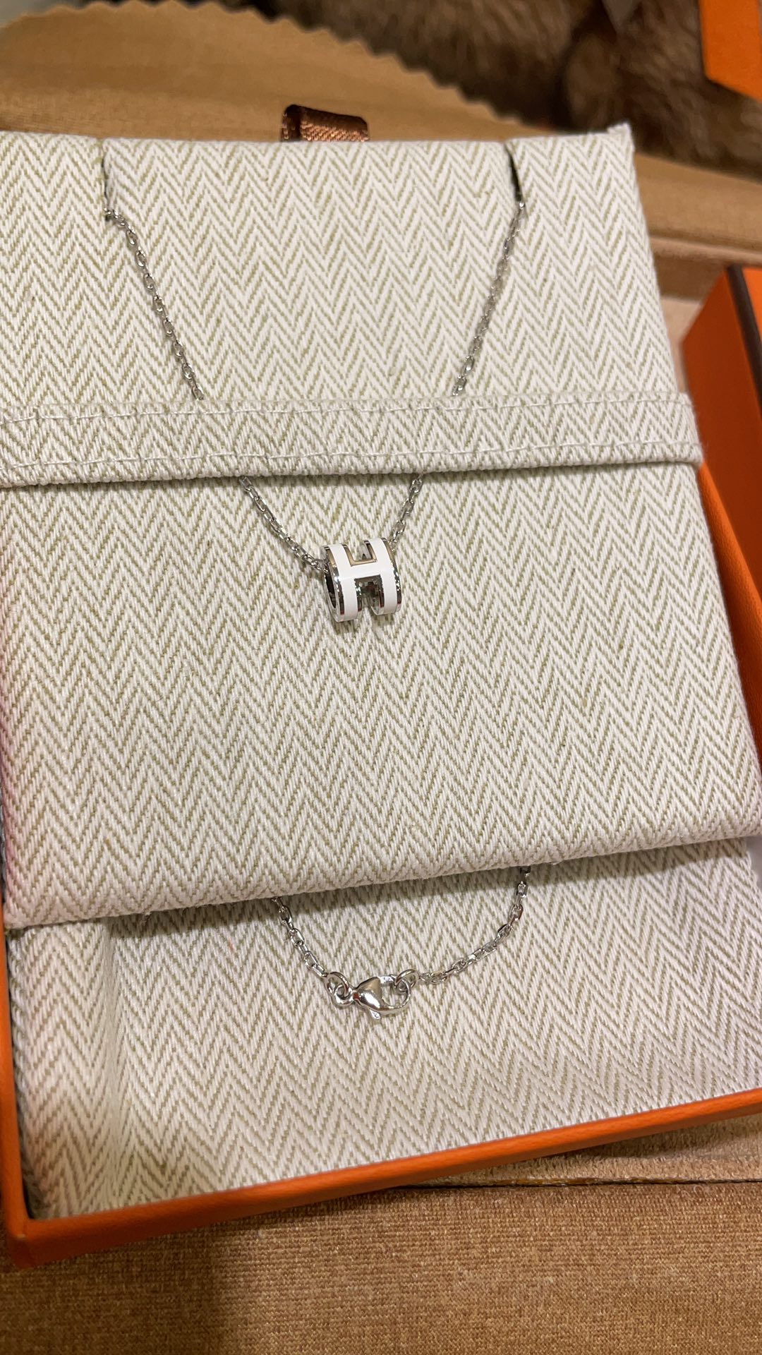 Hermes necklace-58