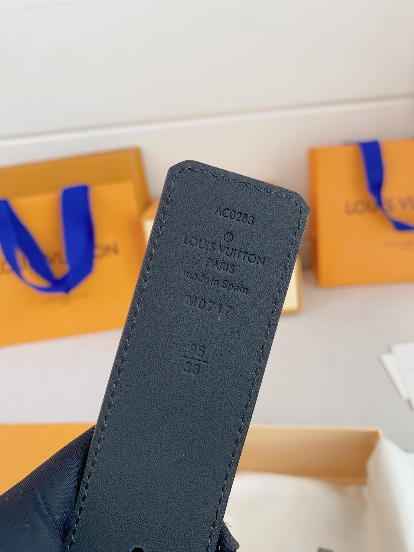 Lv belt-114