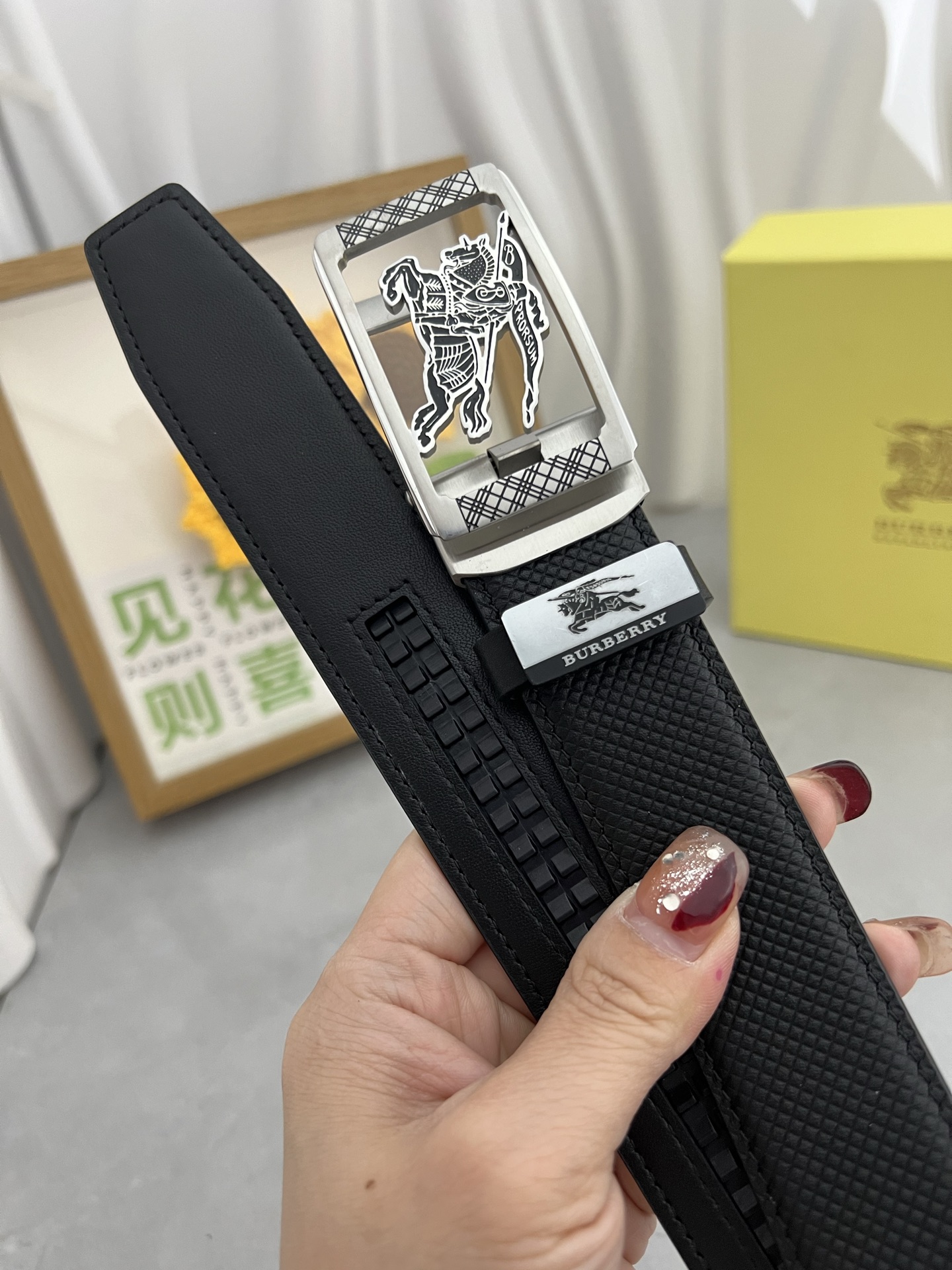 Burberry belt-52