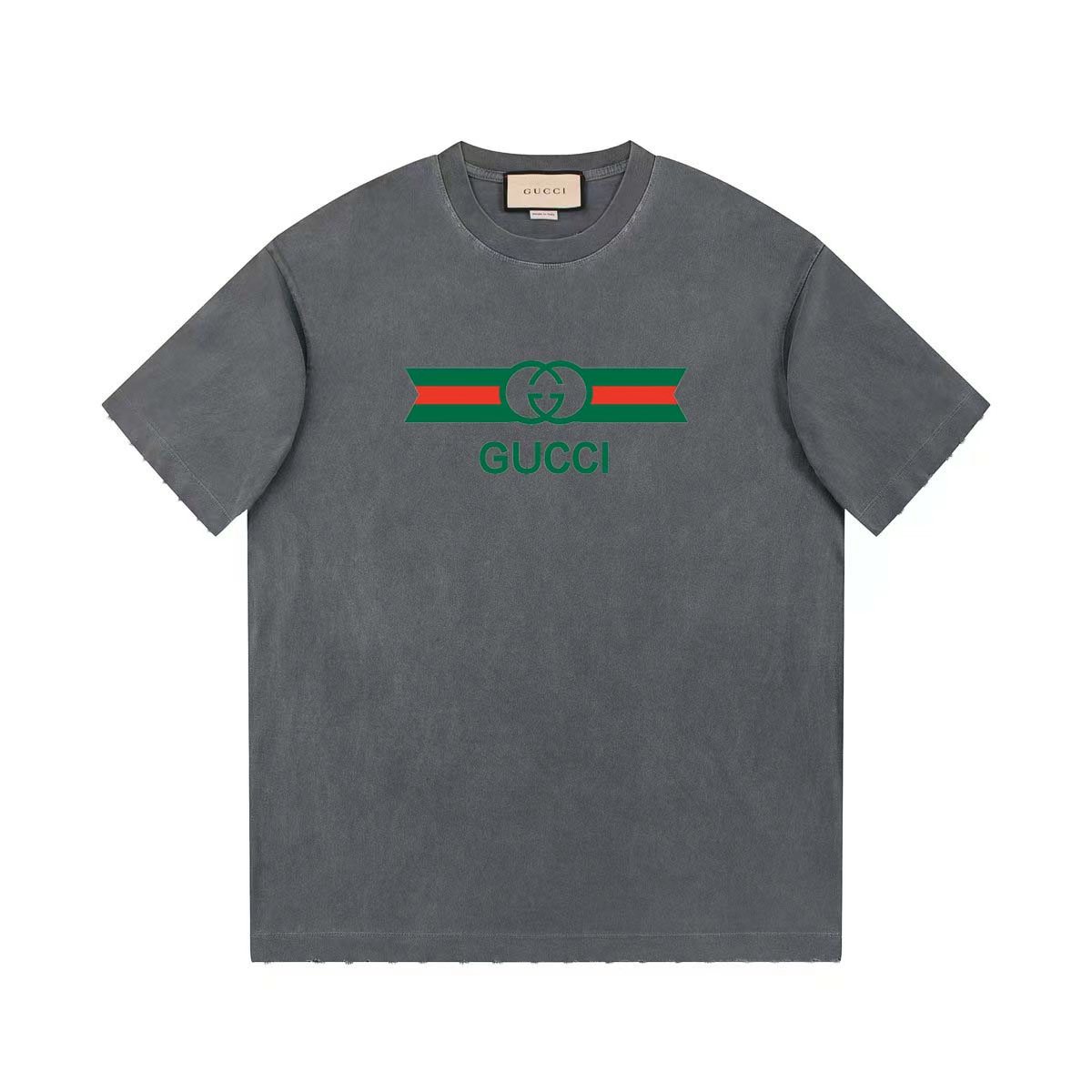 Gucci clothing-240