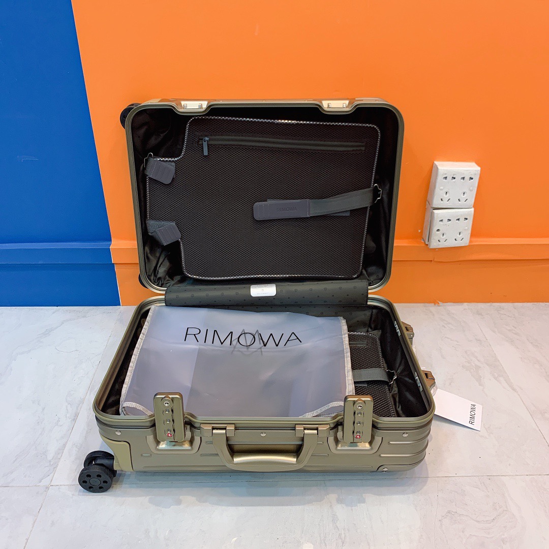 RIMOWA luggage-33