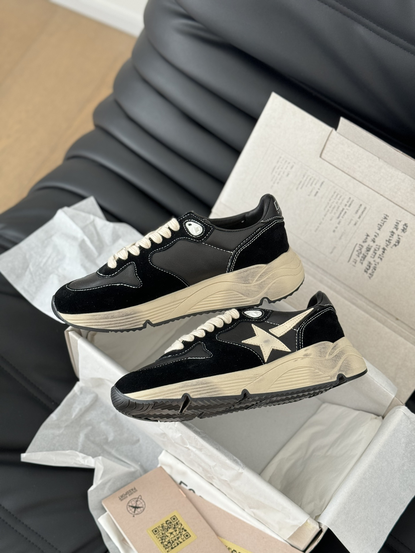 Golden Goose Sneakers-37