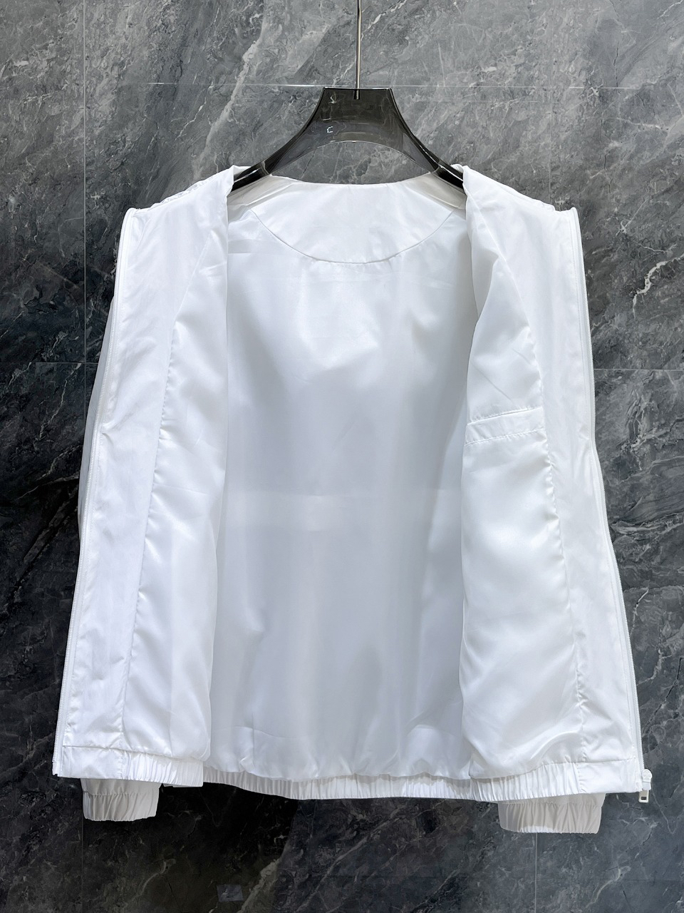 Prada Clothing-108