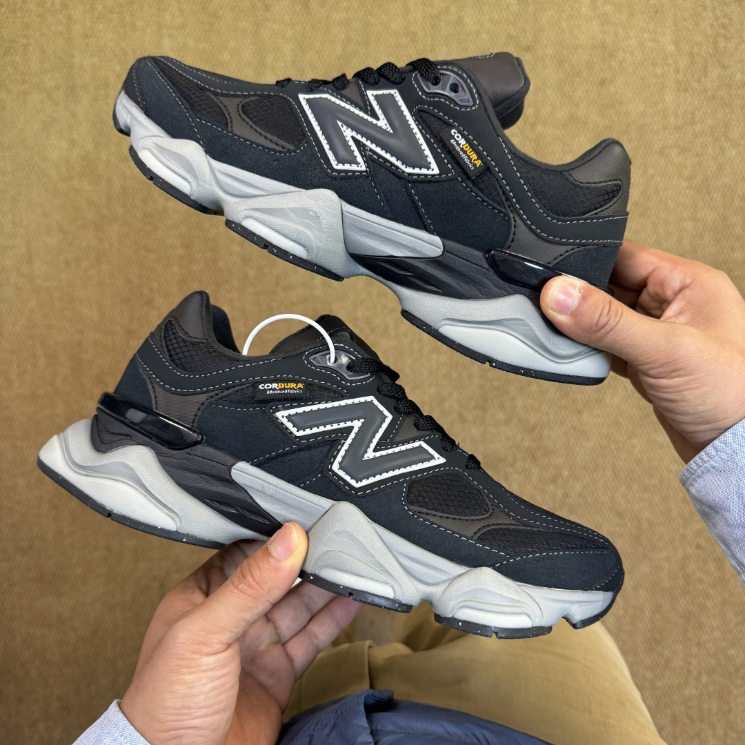 New Balance Sneakers-270