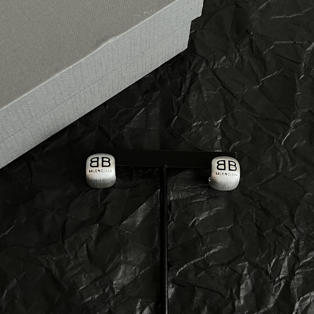 Balenciaga earrings-15