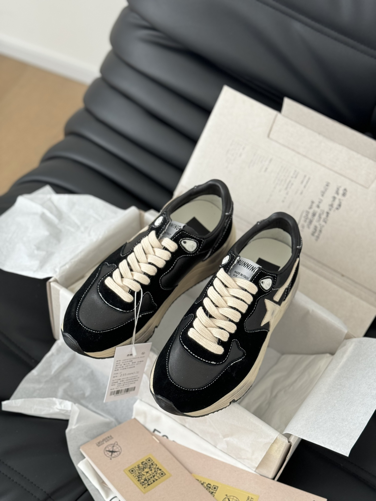 Golden Goose Sneakers-37