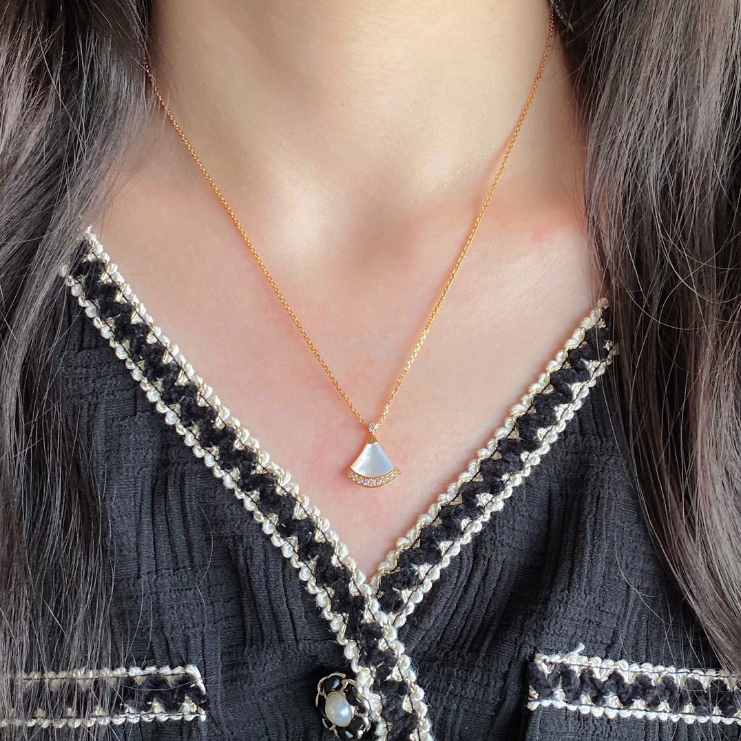 Bottega Veneta necklace-85